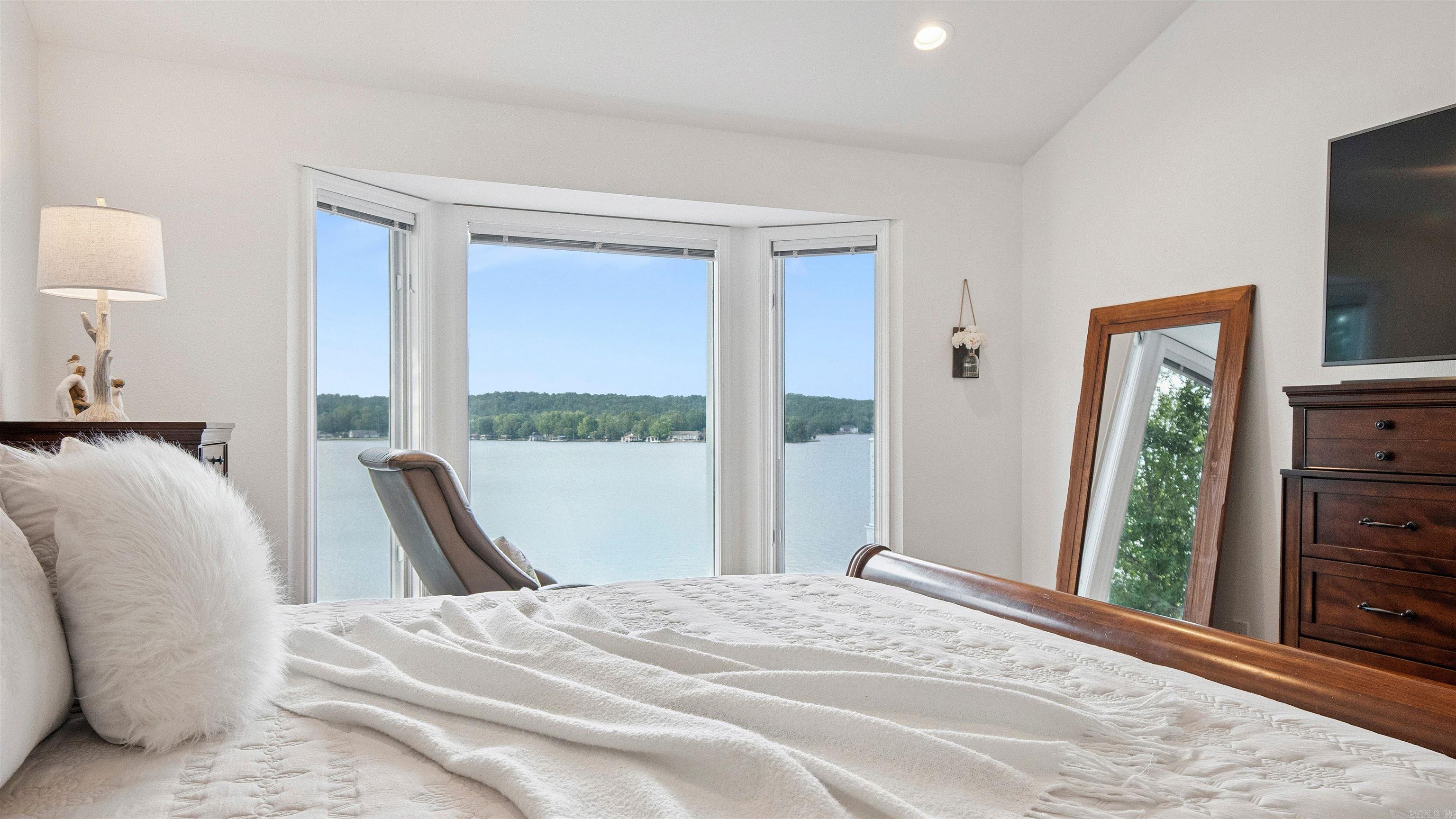 00 Lake Balboa Home, Hot Springs Village, AR Hot Springs Village, AR 71909