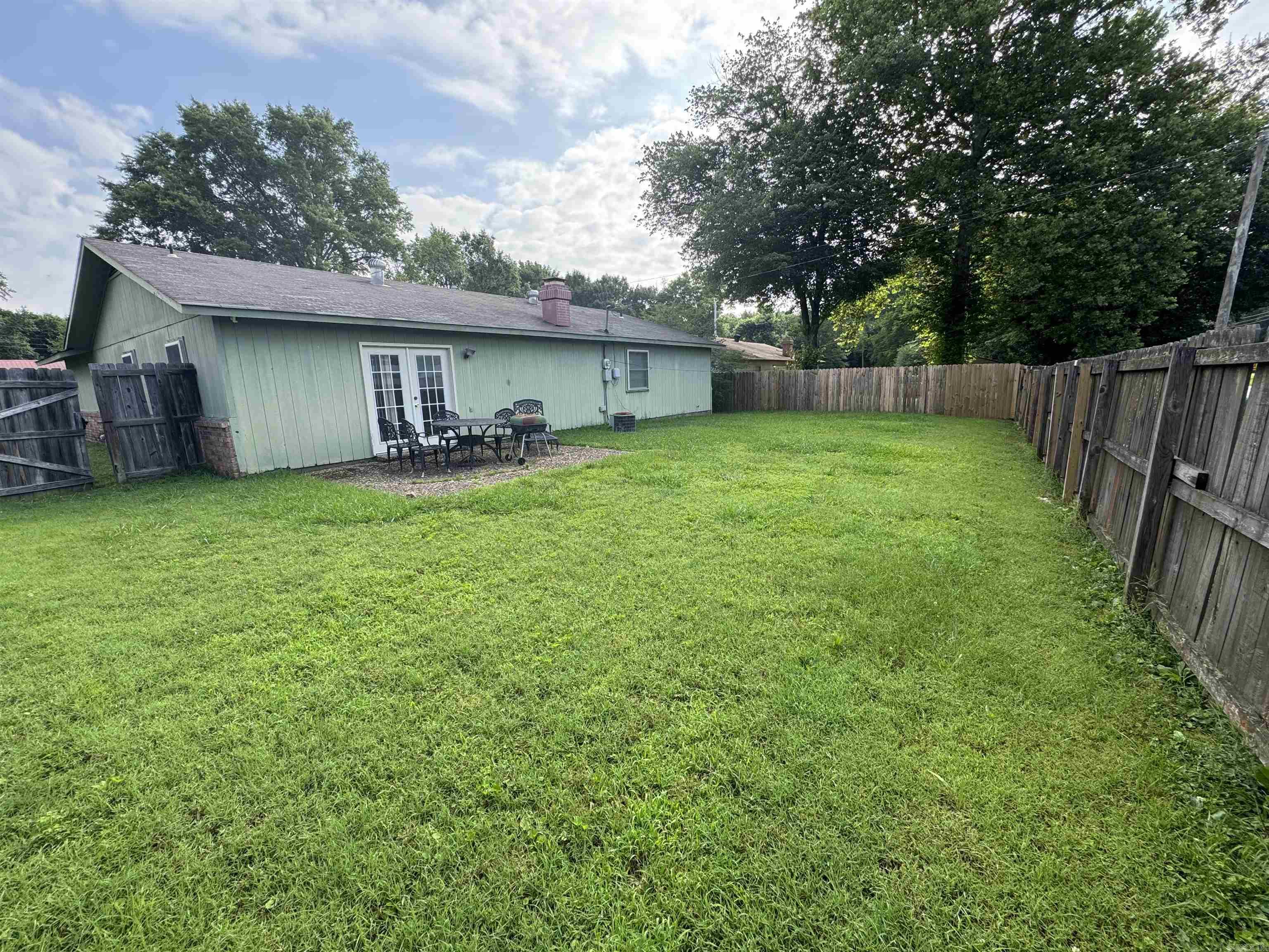 10  Hollyridge Ct  Jacksonville, AR