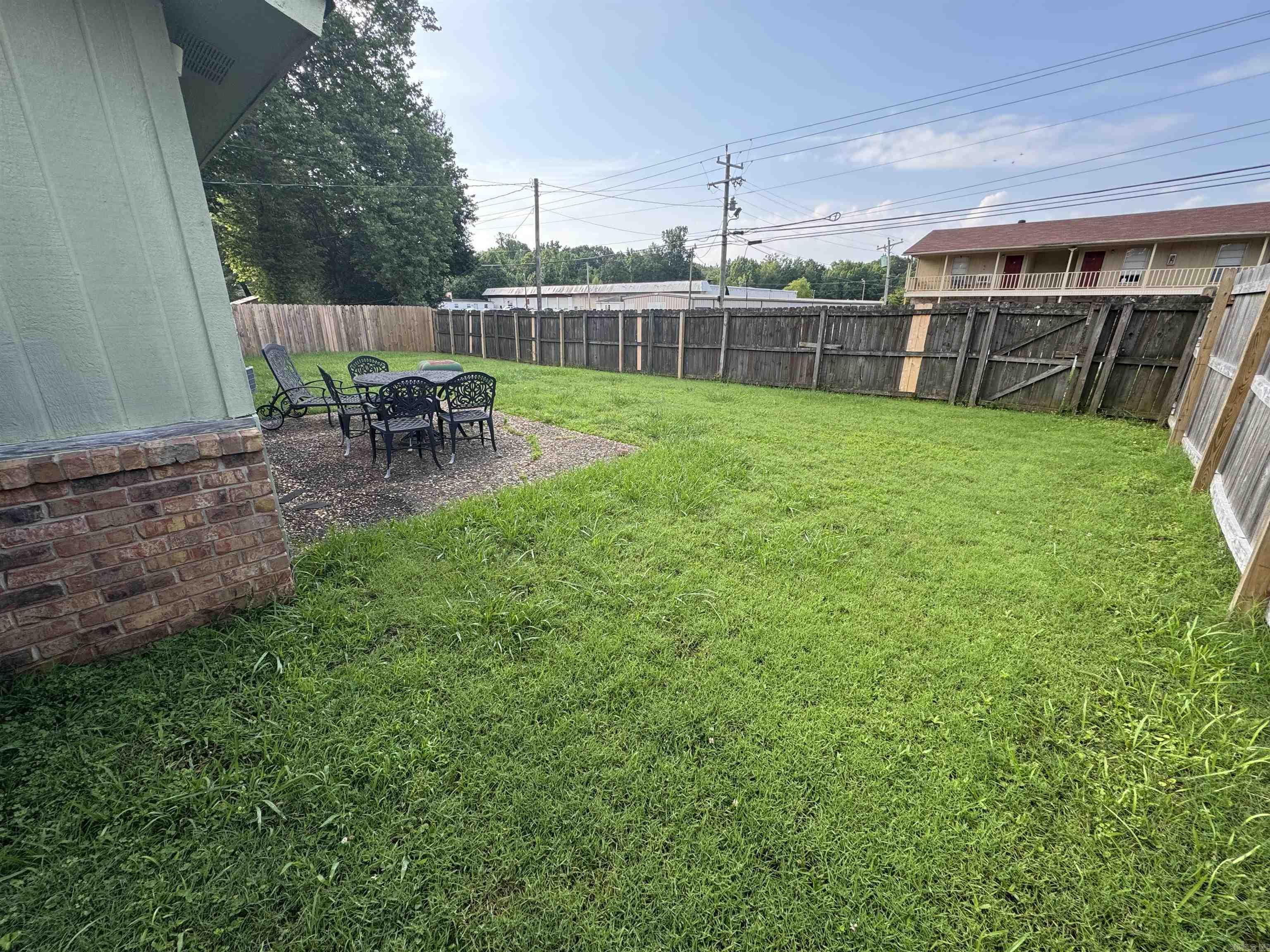 10  Hollyridge Ct  Jacksonville, AR