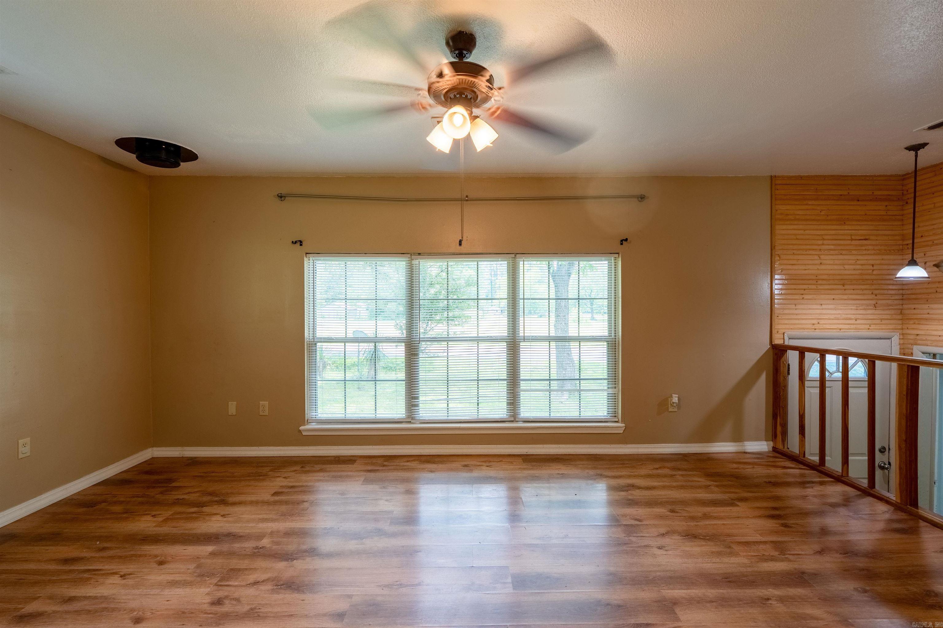 304  Main  Letona, AR