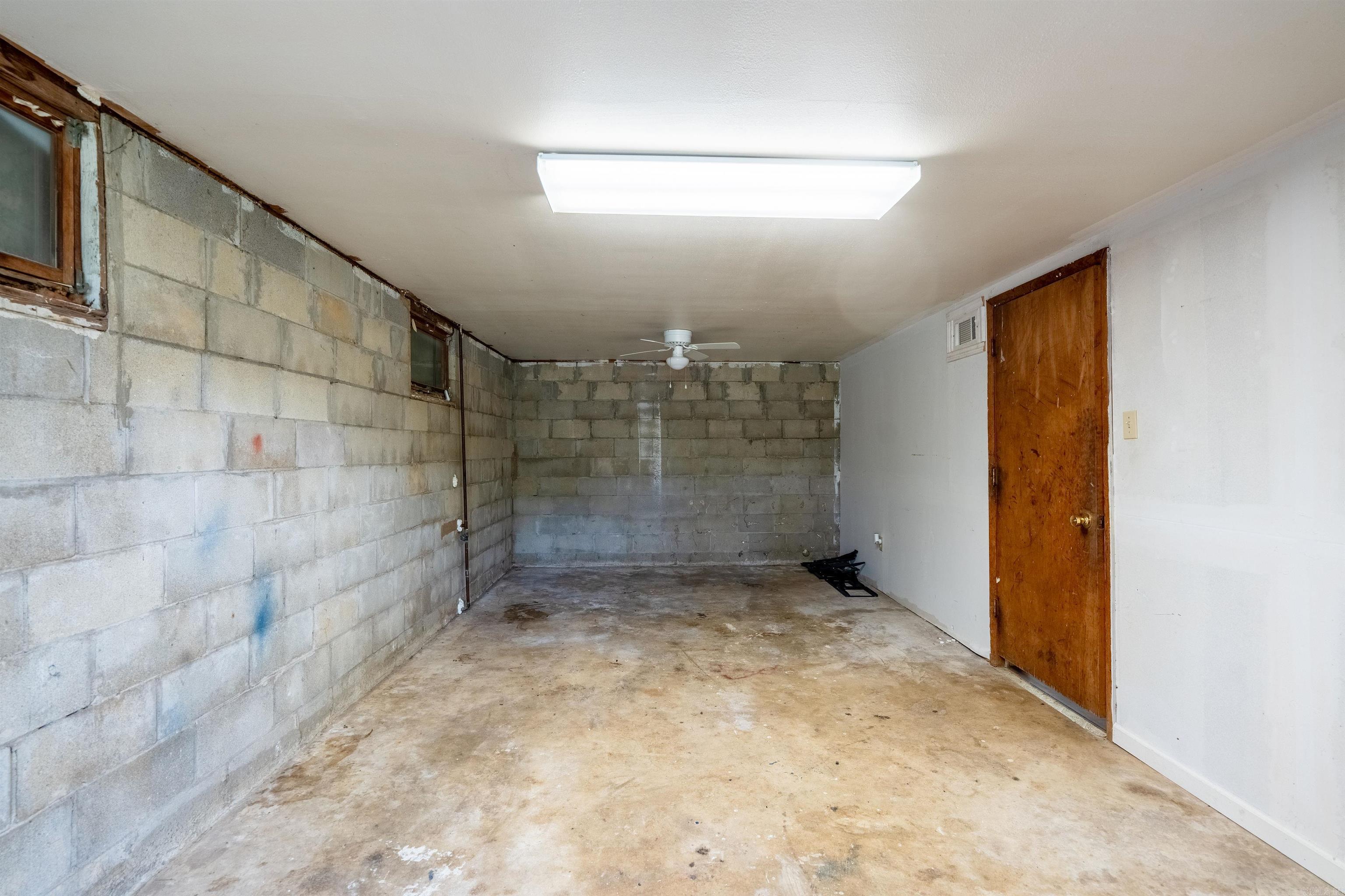 304  Main  Letona, AR