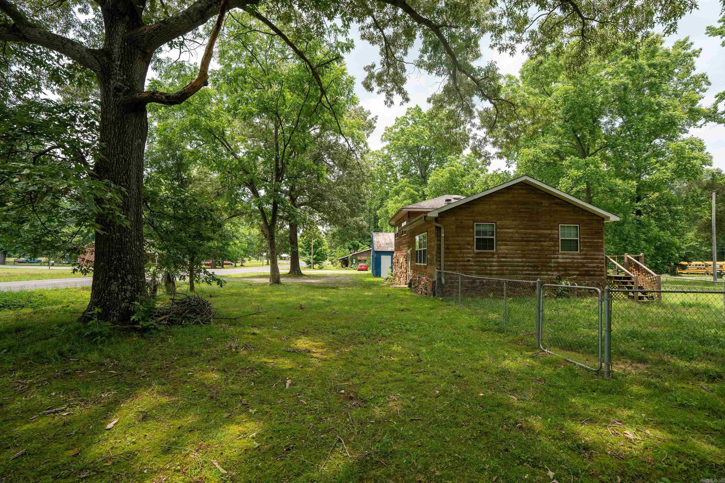 304  Main  Letona, AR