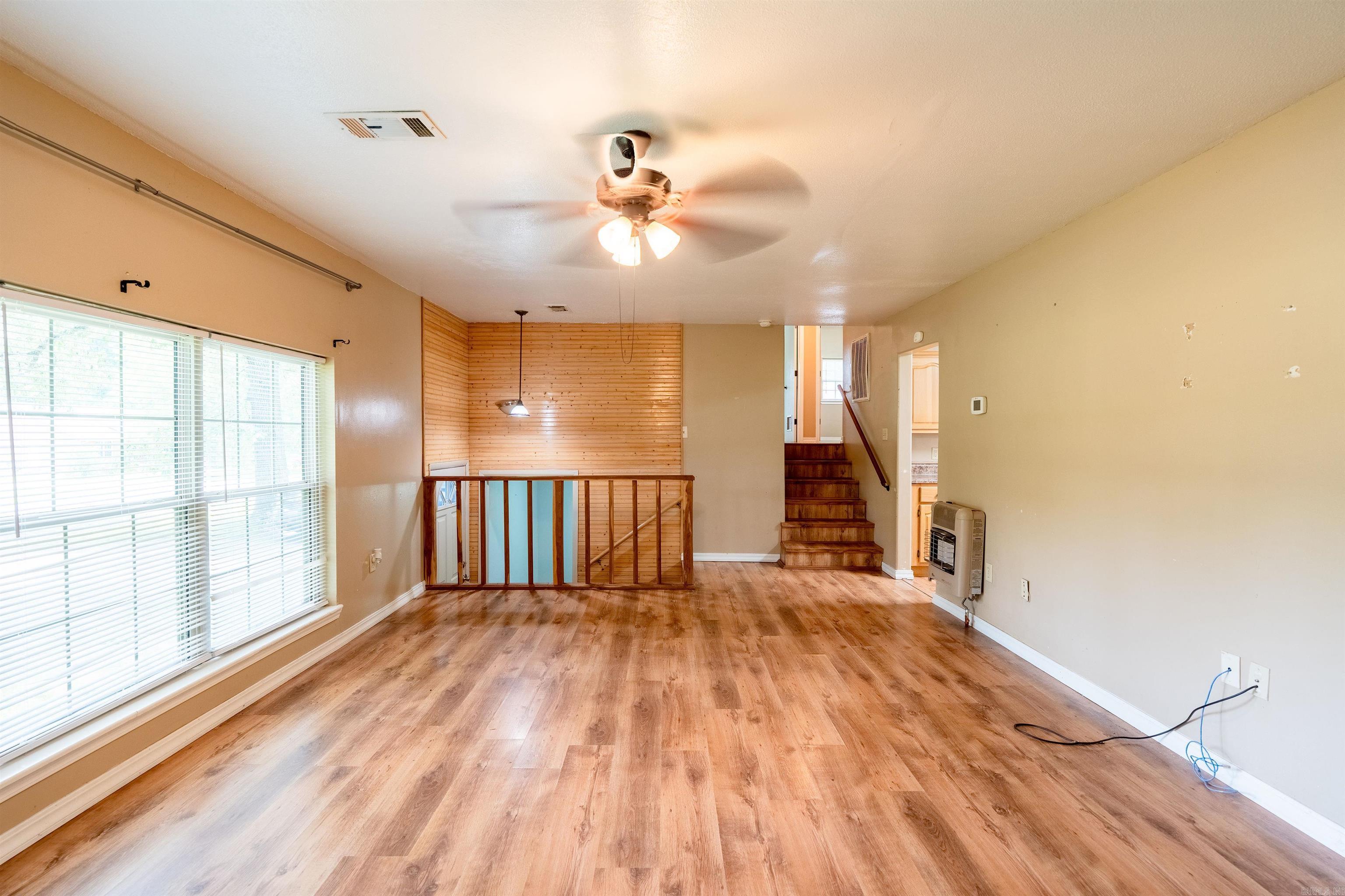 304  Main  Letona, AR