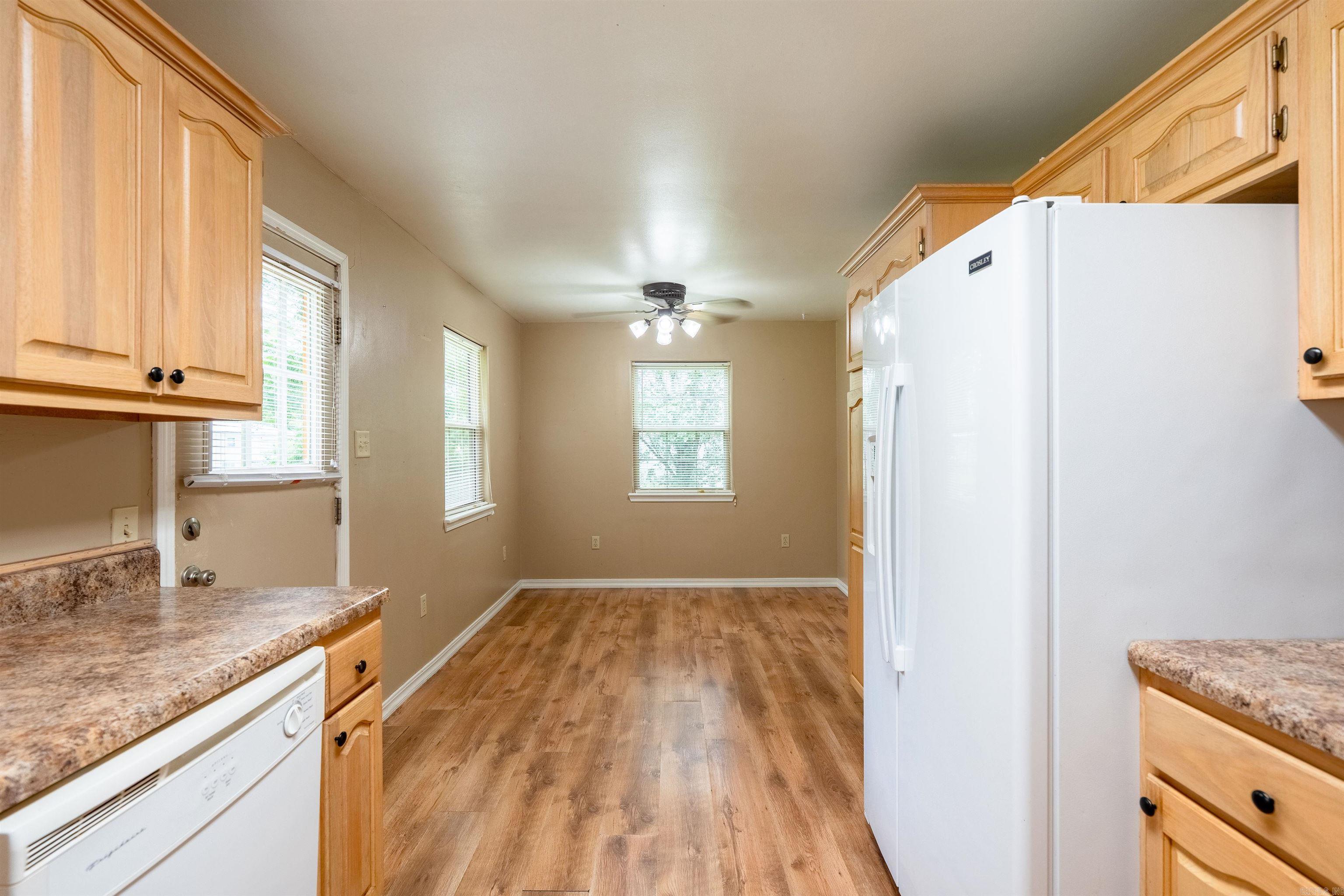 304  Main  Letona, AR