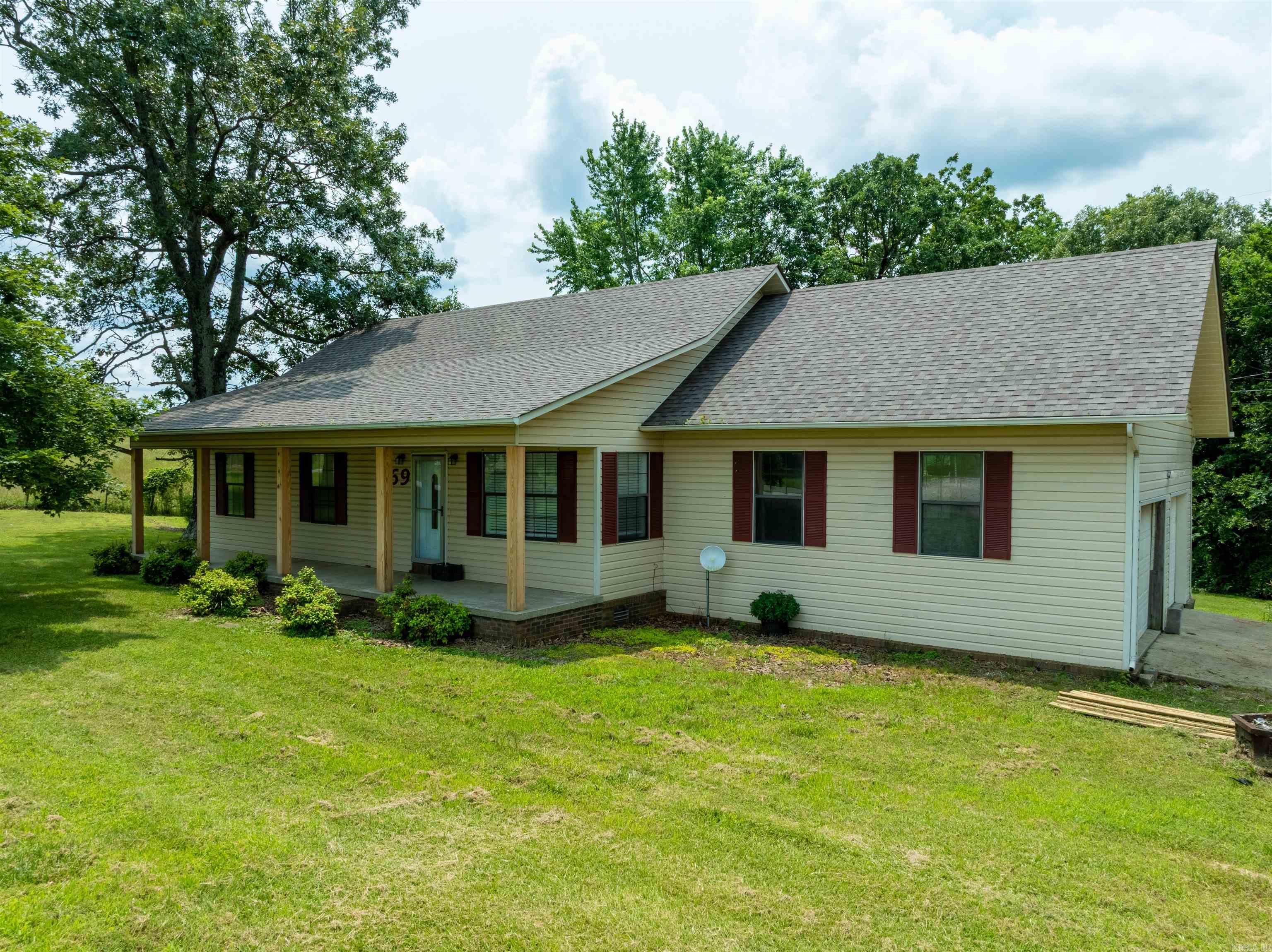 569  Hamlett Springs  Cave City, AR