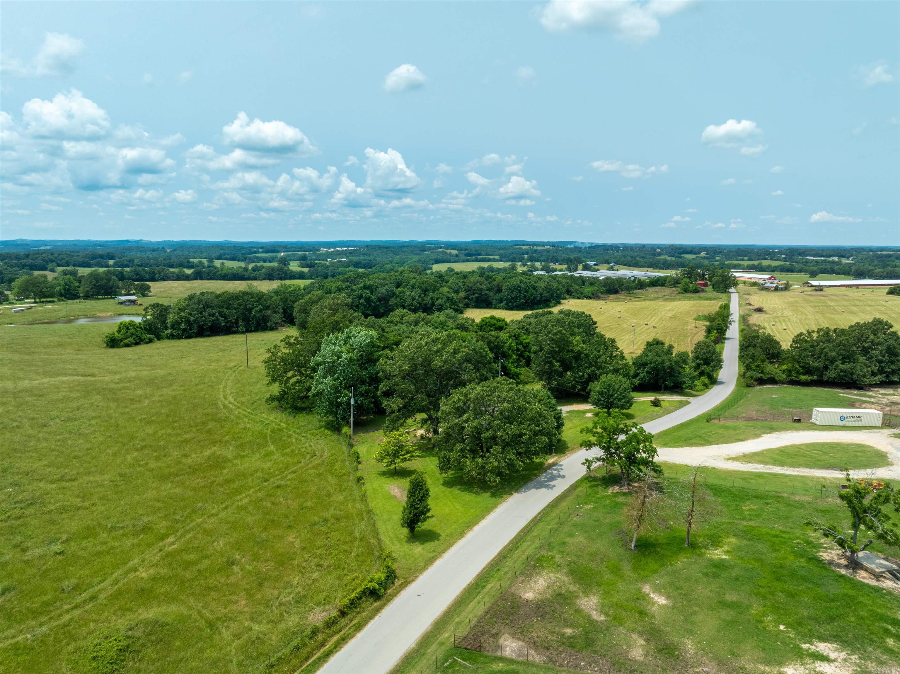 569  Hamlett Springs  Cave City, AR