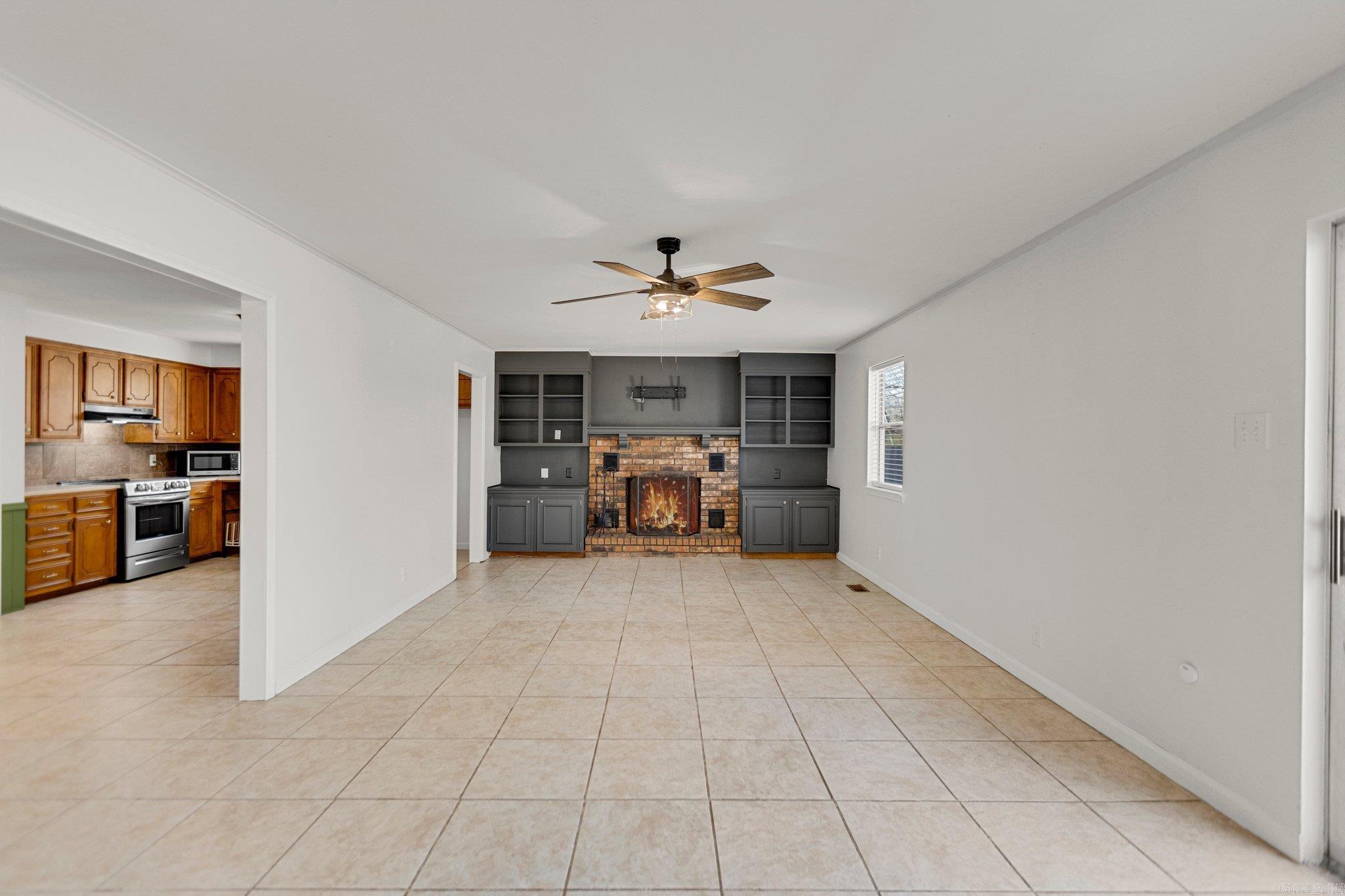 14210  Parkside  Little Rock, AR