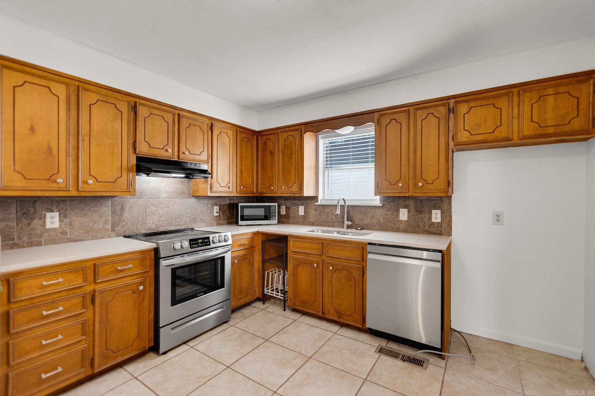 14210  Parkside  Little Rock, AR