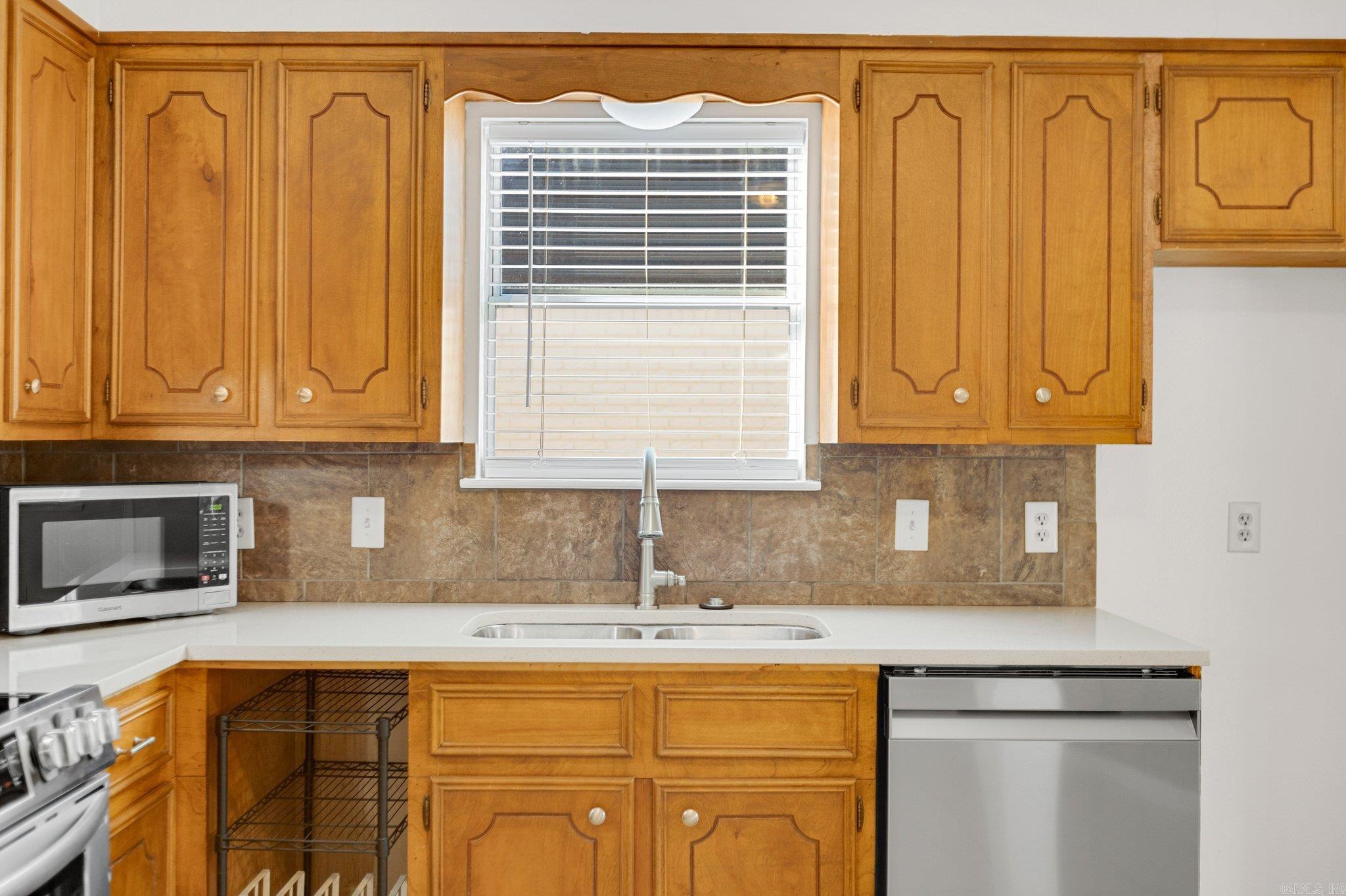 14210  Parkside  Little Rock, AR