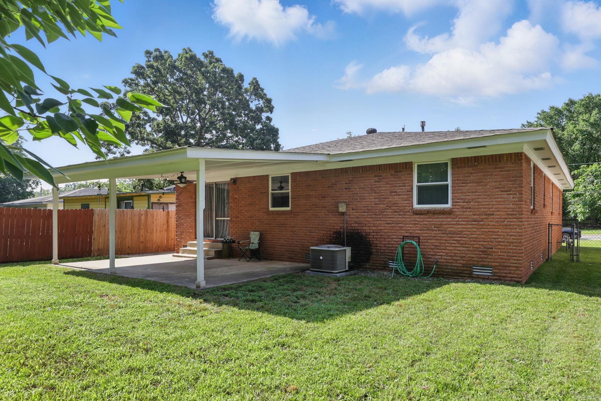 415 W 50th  North Little Rock, AR