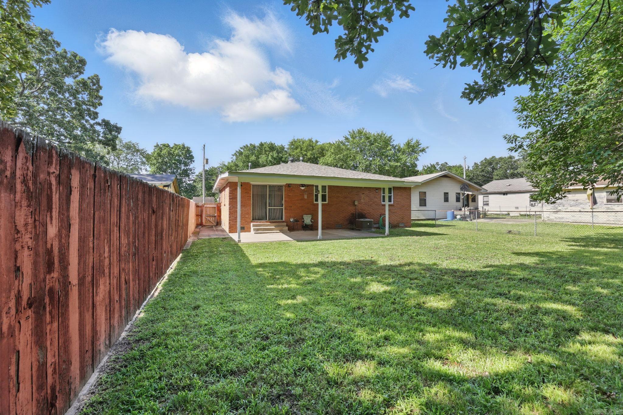 415 W 50th  North Little Rock, AR