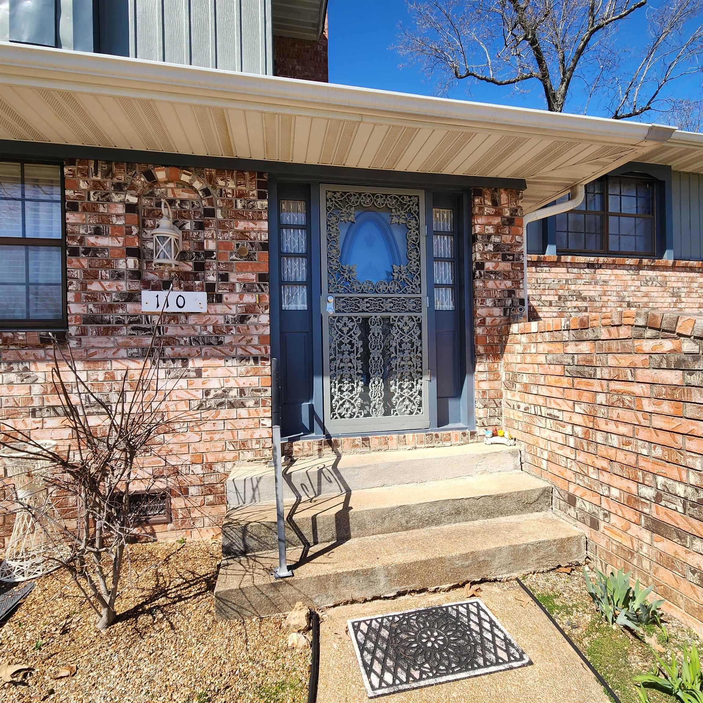 110  Emerald  Horseshoe Bend, AR