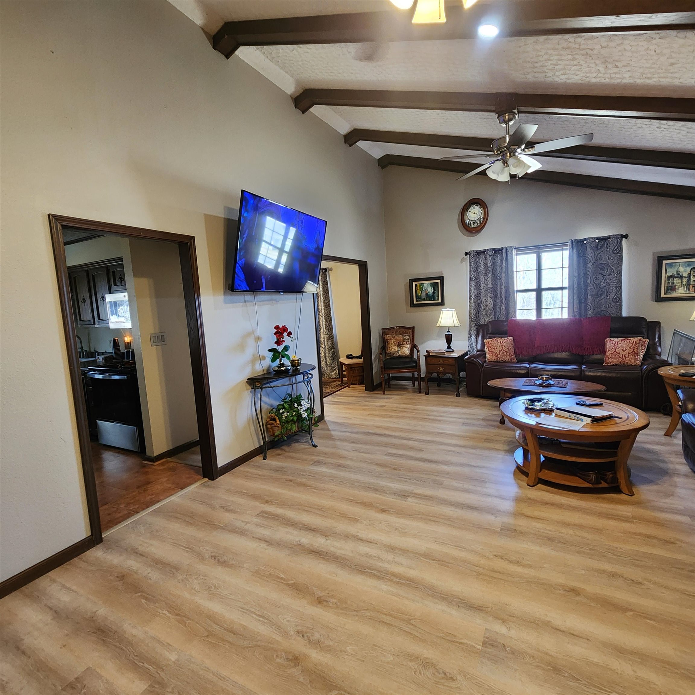 110  Emerald  Horseshoe Bend, AR