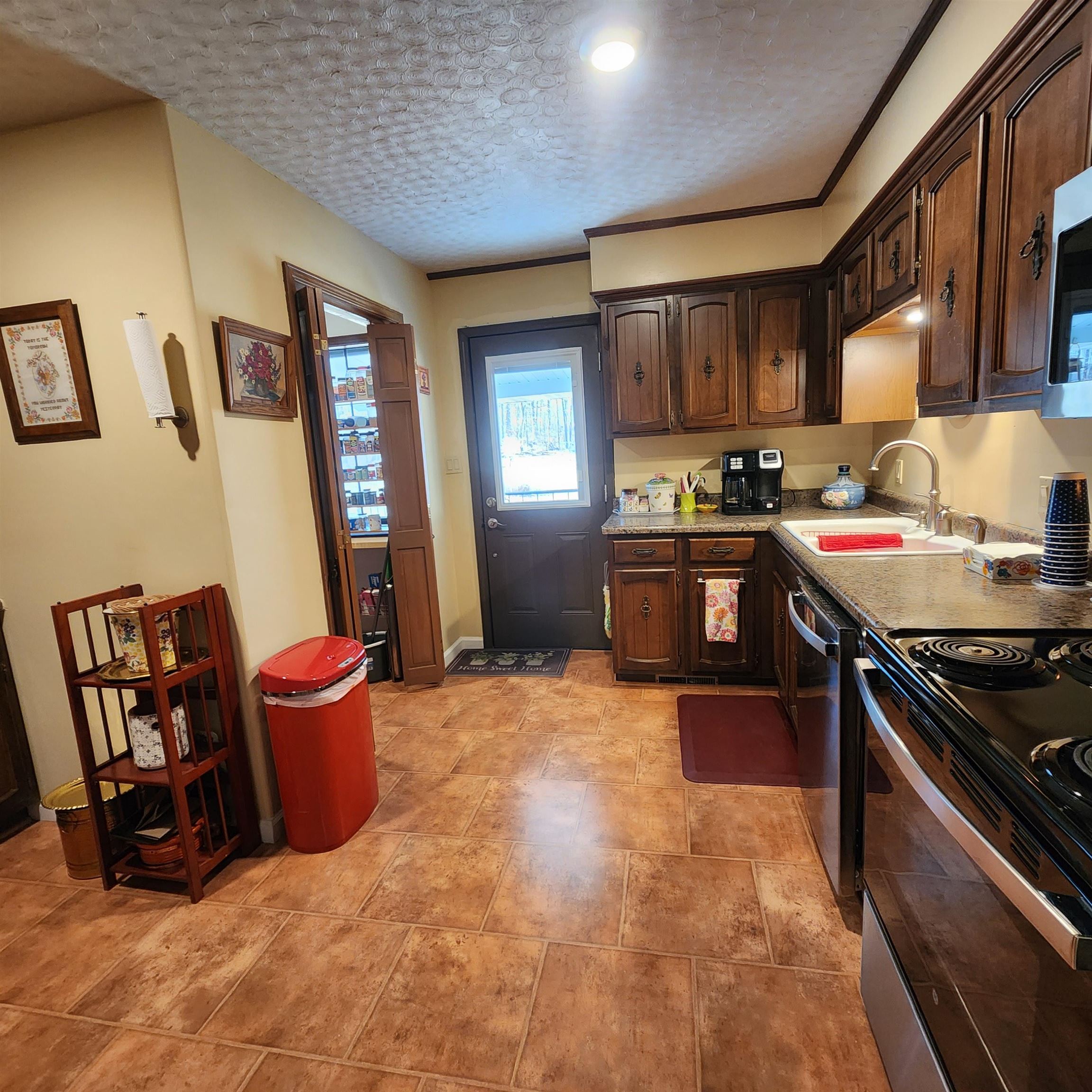 110  Emerald  Horseshoe Bend, AR