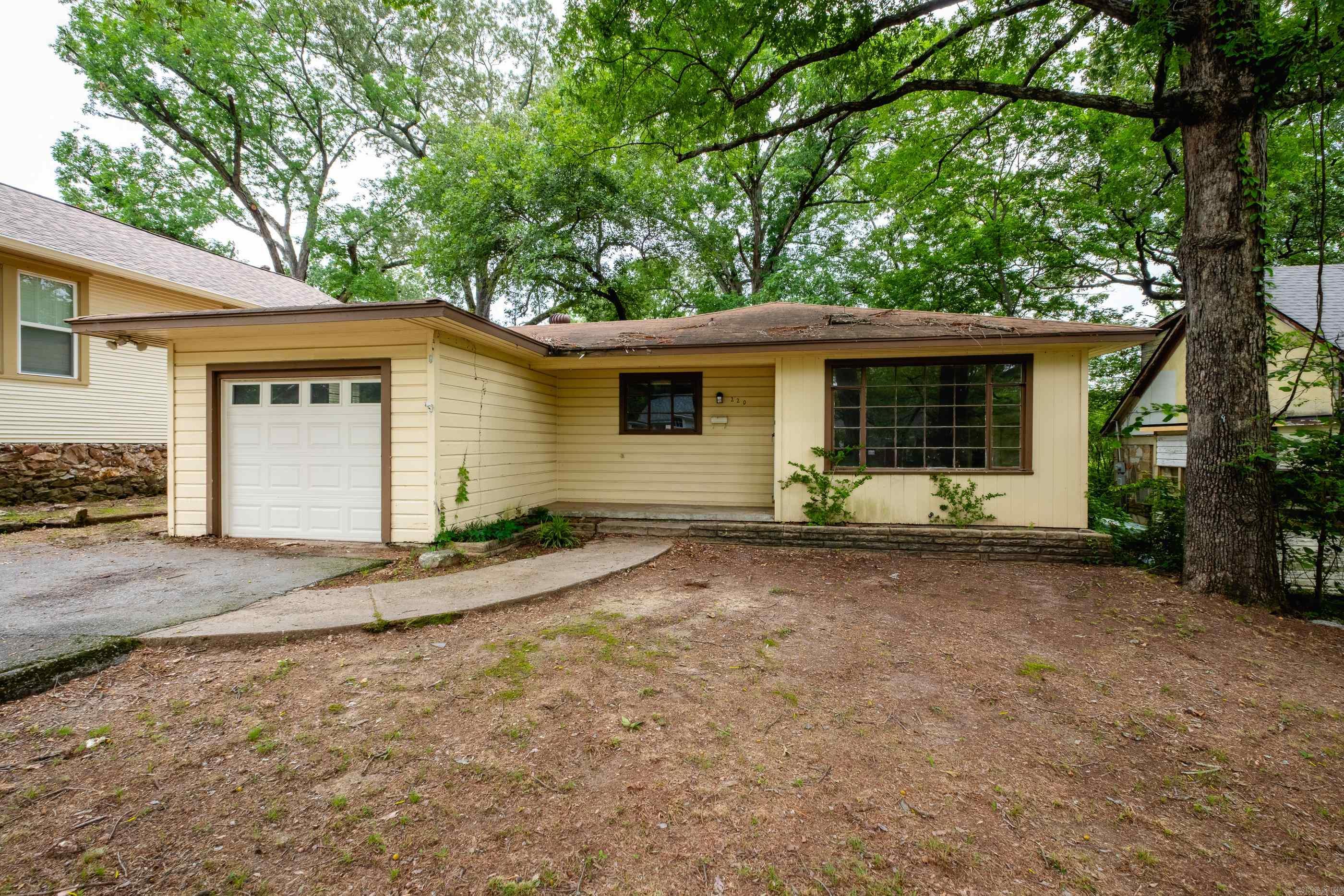 220 N Monroe St  Little Rock, AR