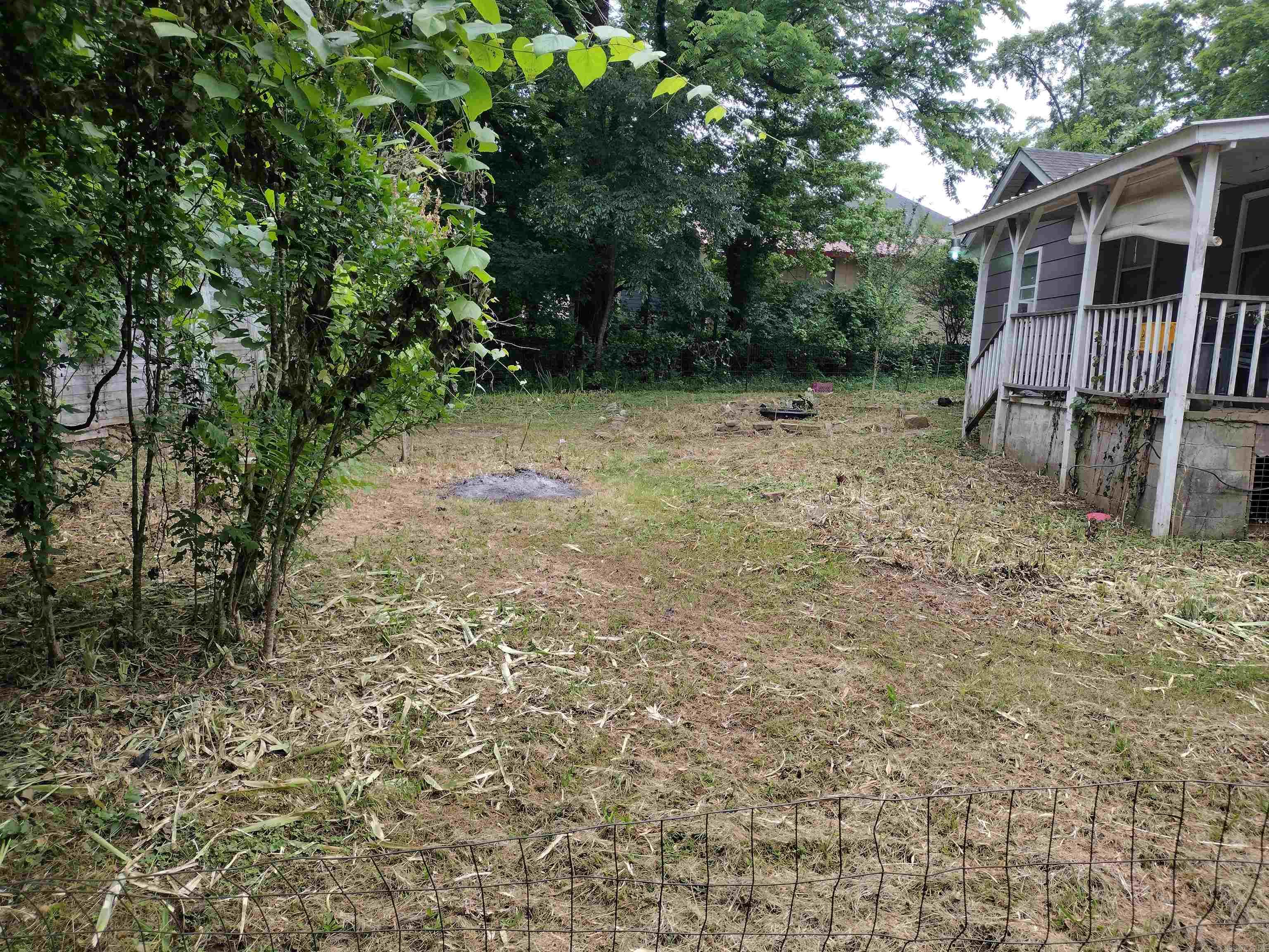 205  N Peabody  Mountain View, AR