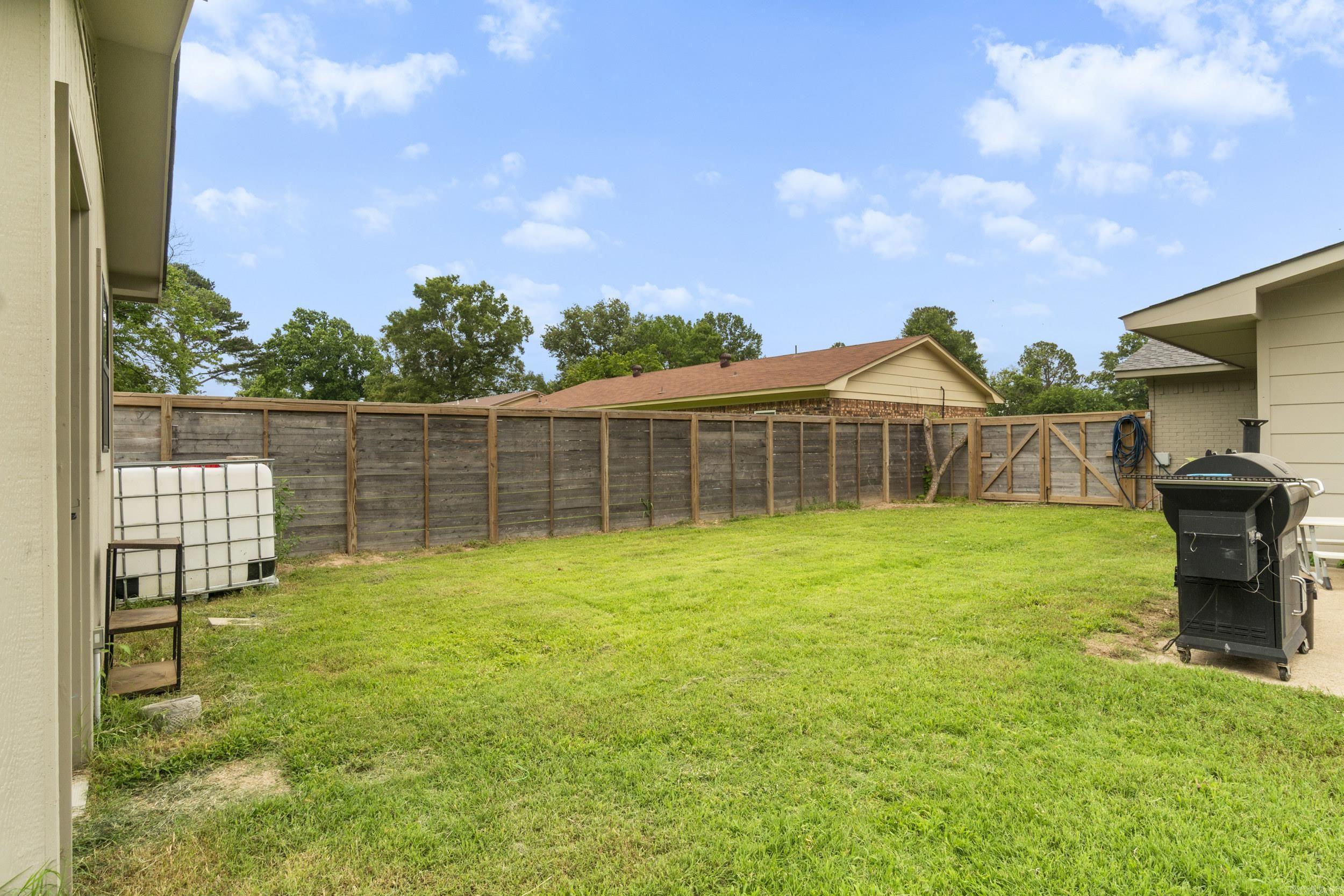 3101  Lax St  Newport, AR
