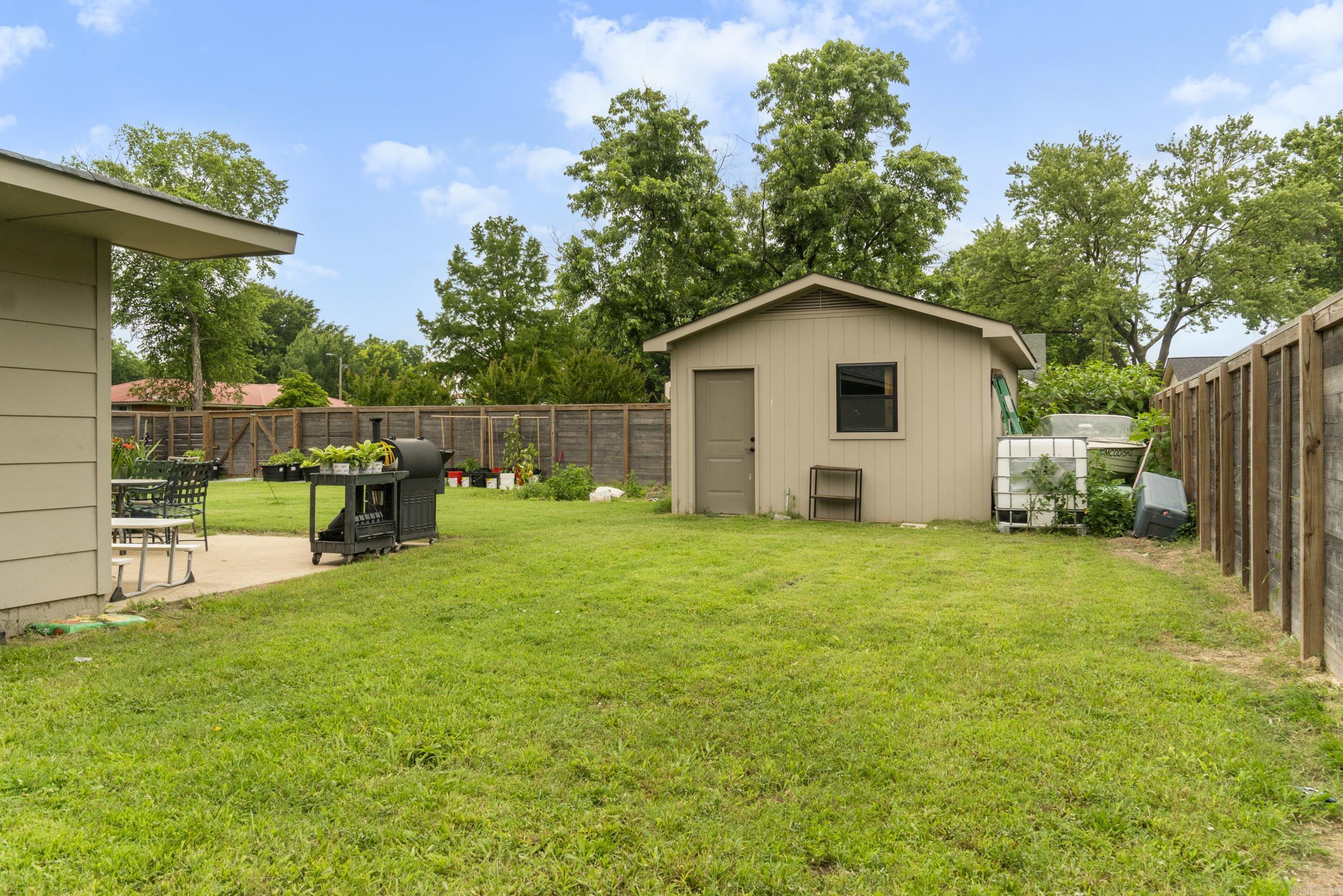 3101  Lax St  Newport, AR