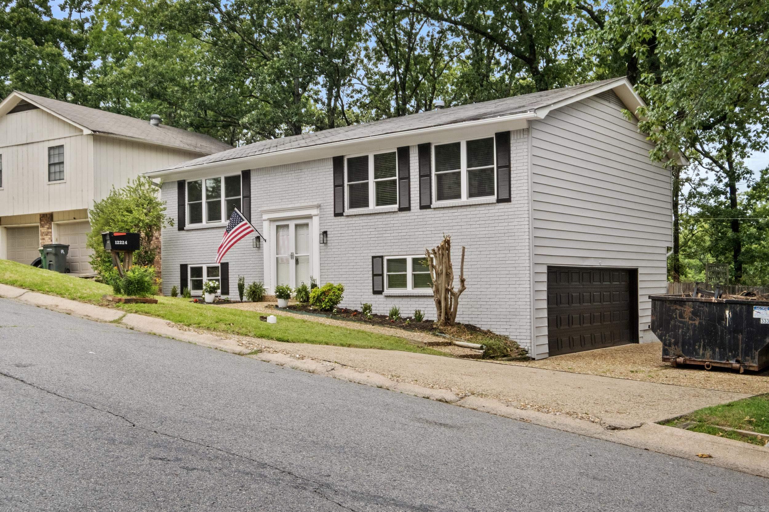 12224  Shawnee Forest  Little Rock, AR