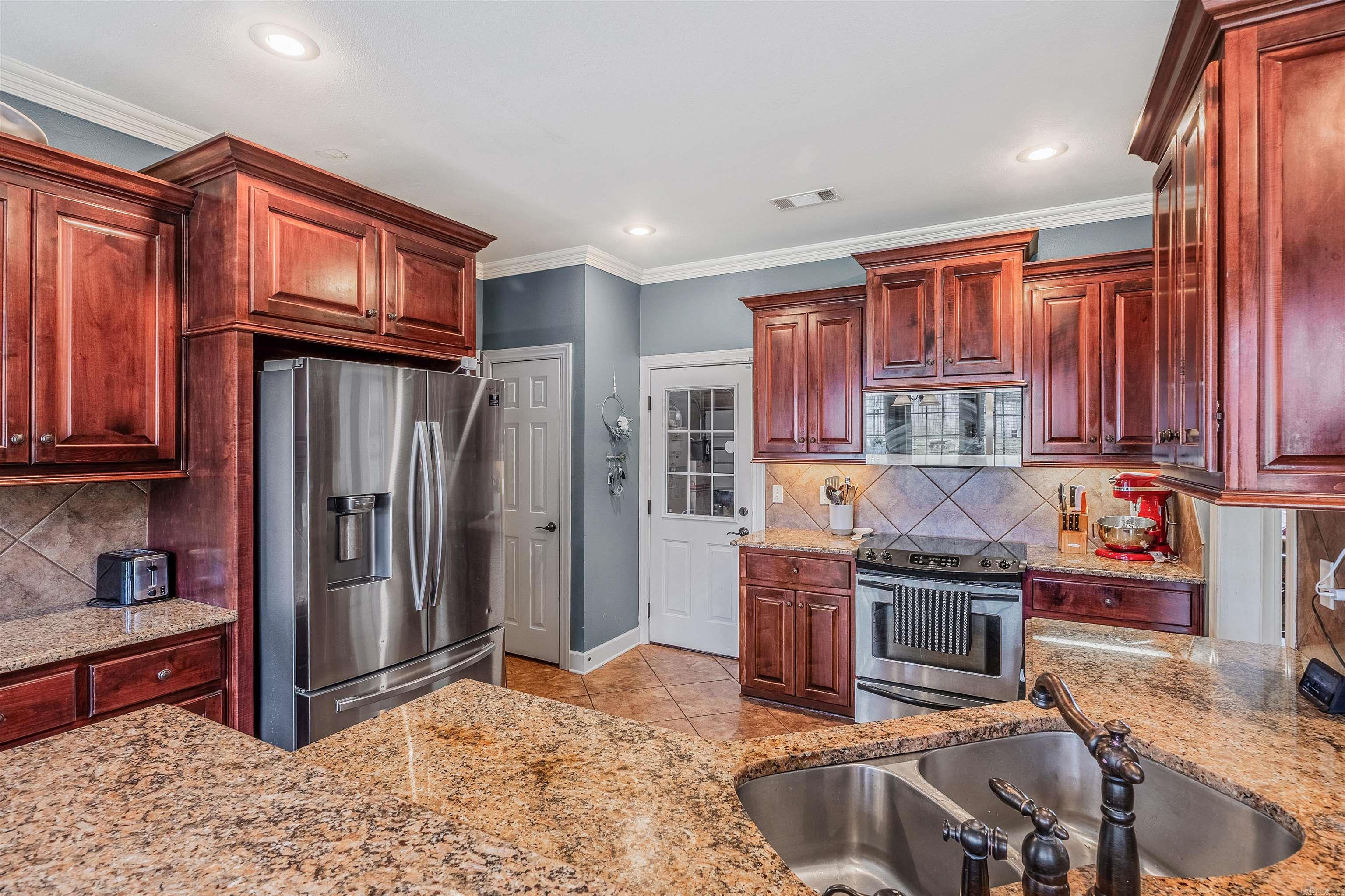 7416  Glenn Hills Dr  Sherwood, AR