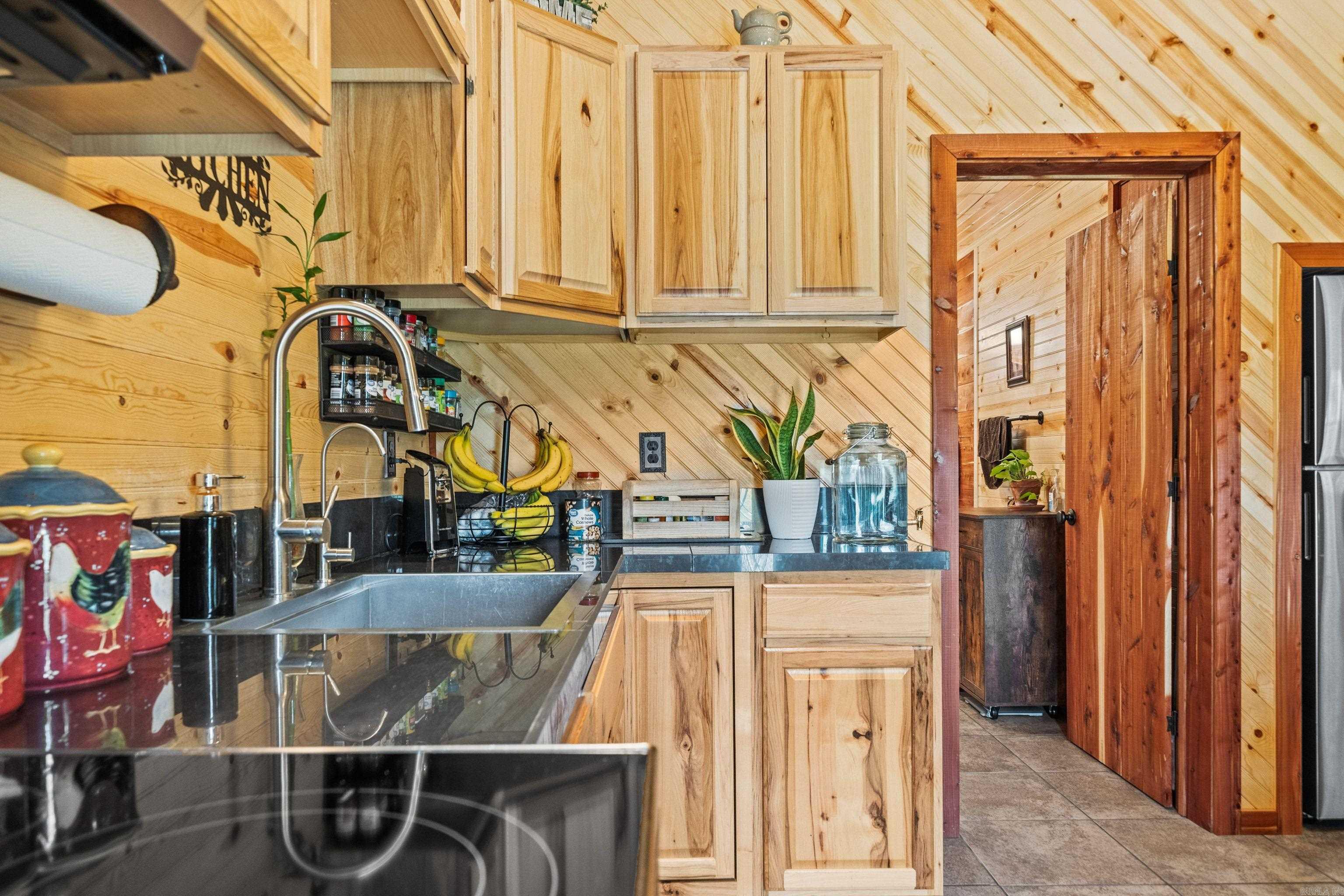 159  Gumtree  Mountain Pine, AR