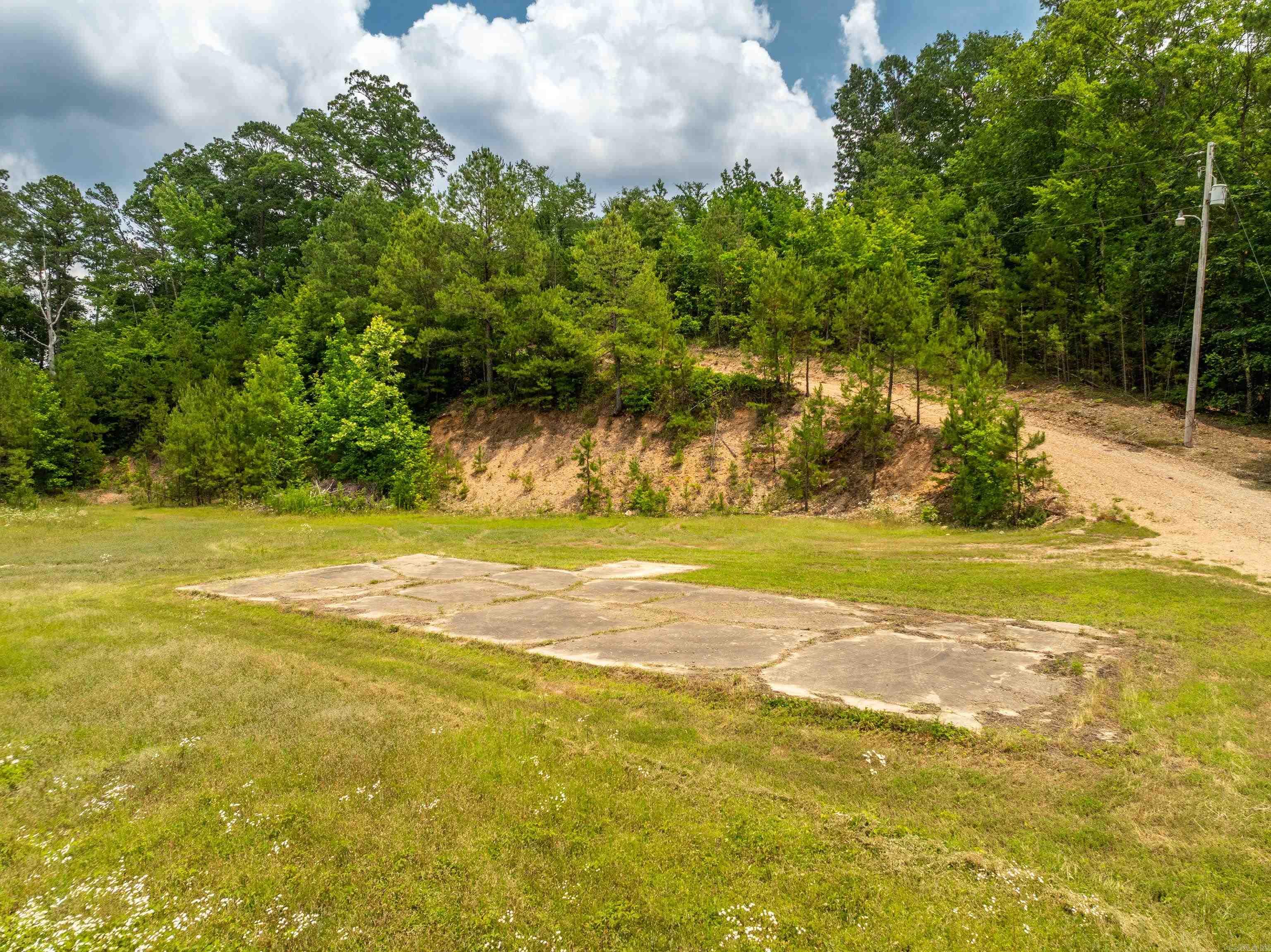 159  Gumtree  Mountain Pine, AR