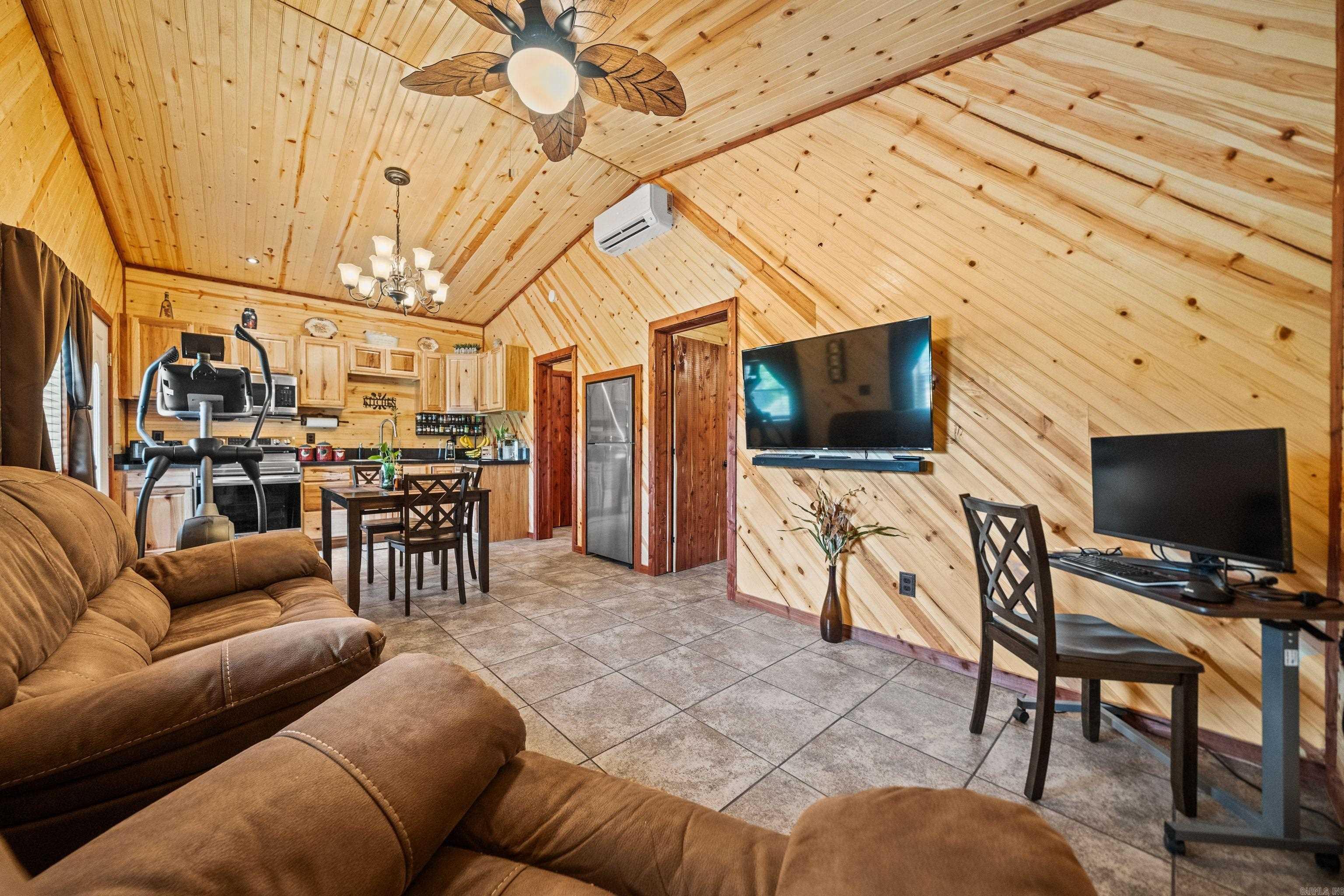159  Gumtree  Mountain Pine, AR