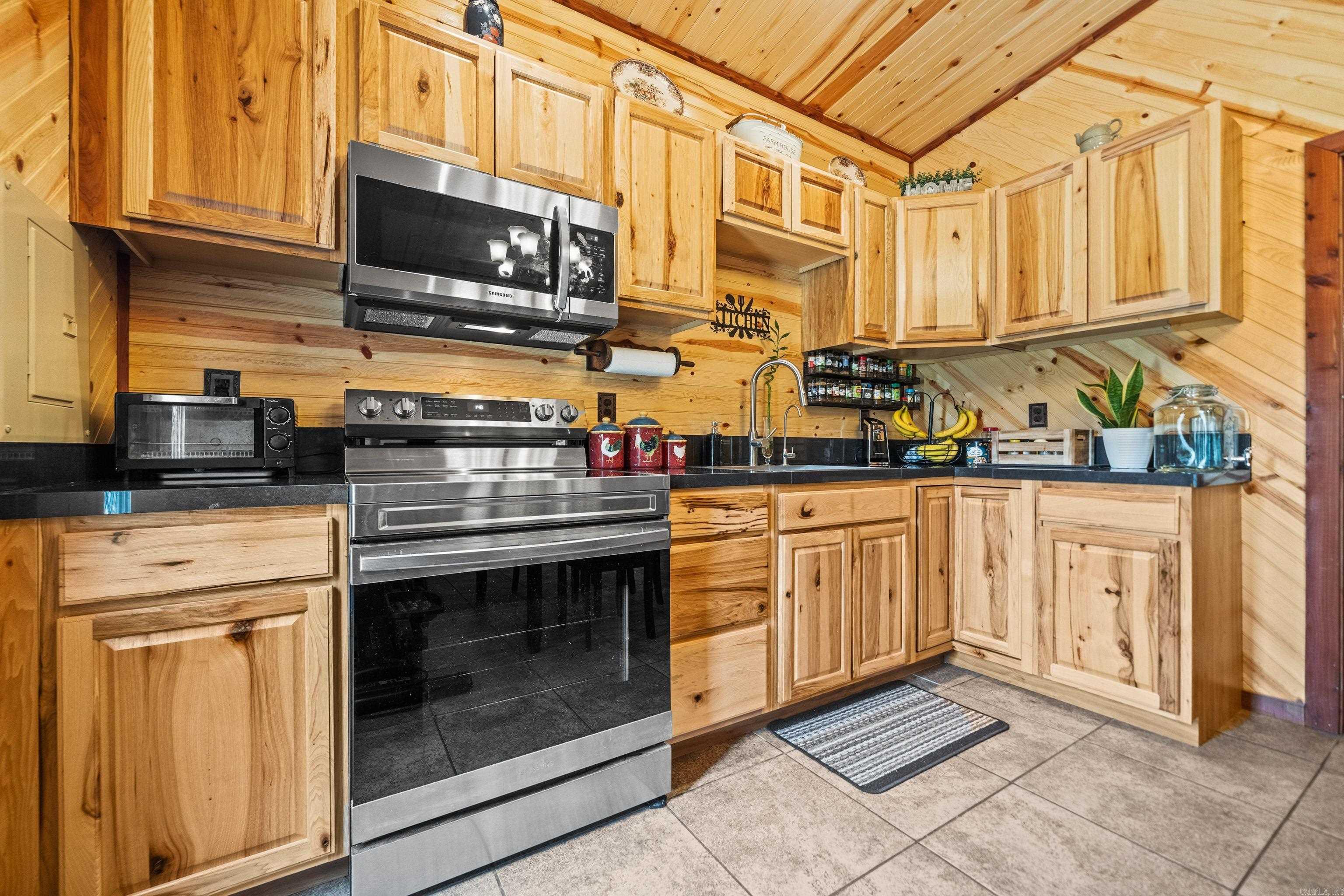159  Gumtree  Mountain Pine, AR