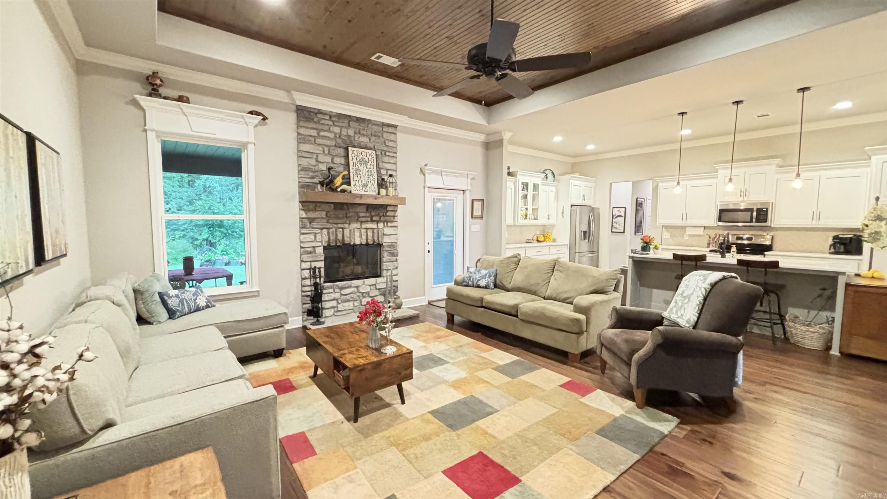 9040  Greenstone  Alexander, AR