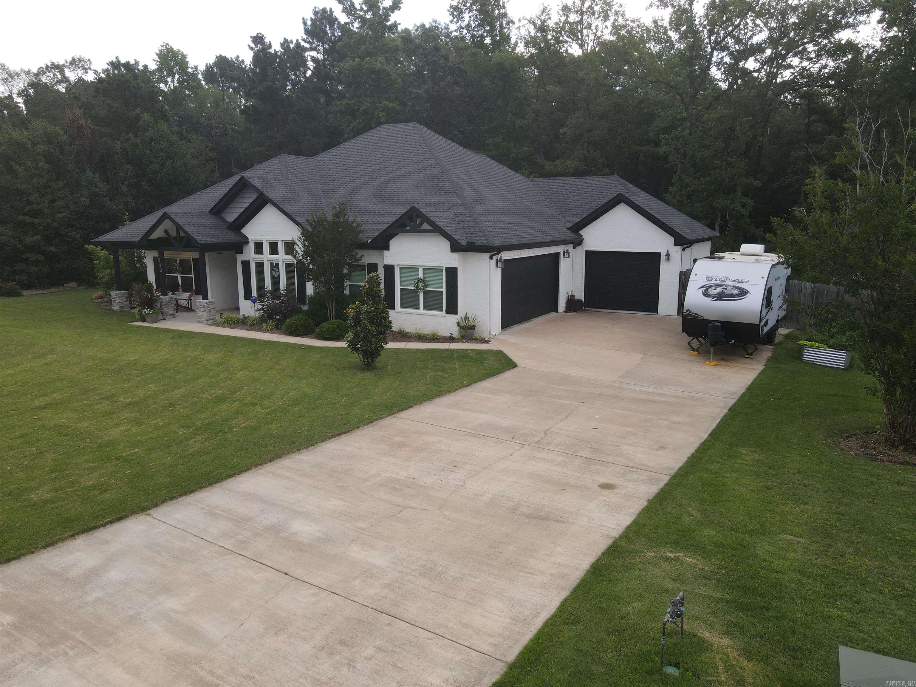 9040  Greenstone  Alexander, AR