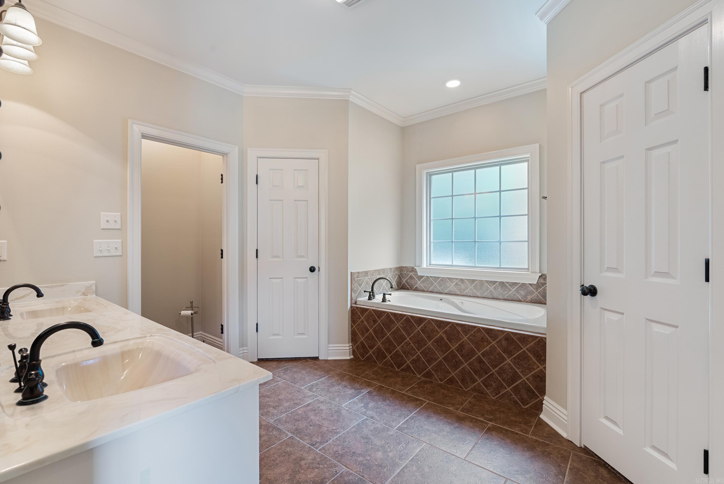 4870  Trinity Crossing Dr  Conway, AR