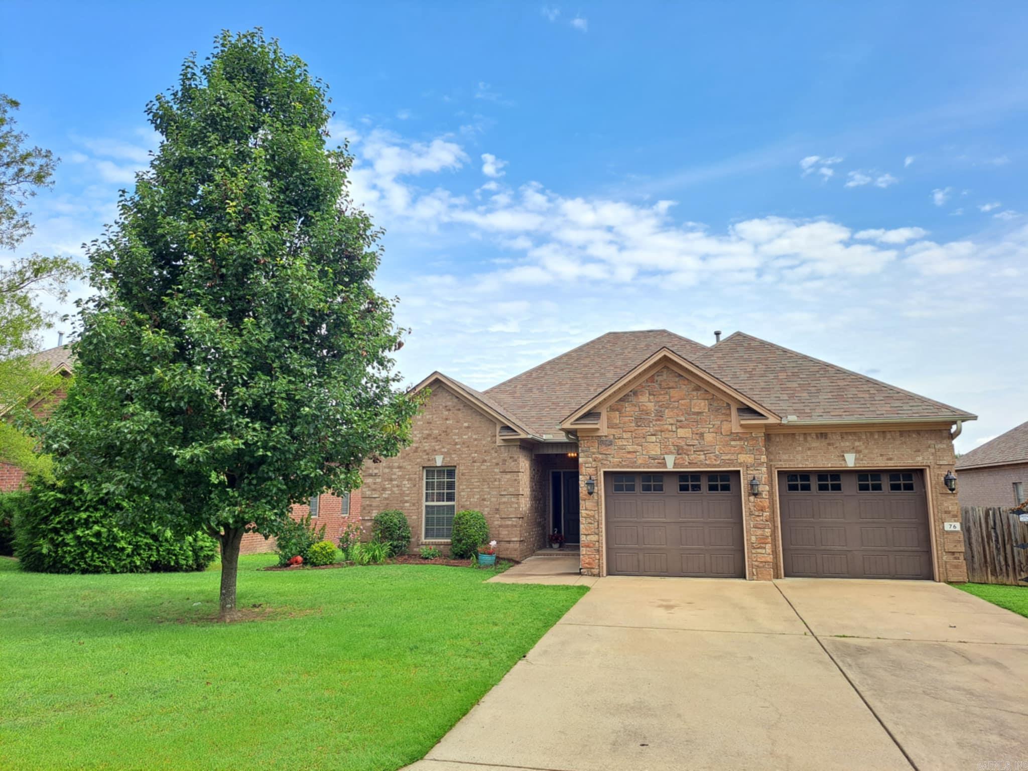 76  Oak Tree  Conway, AR
