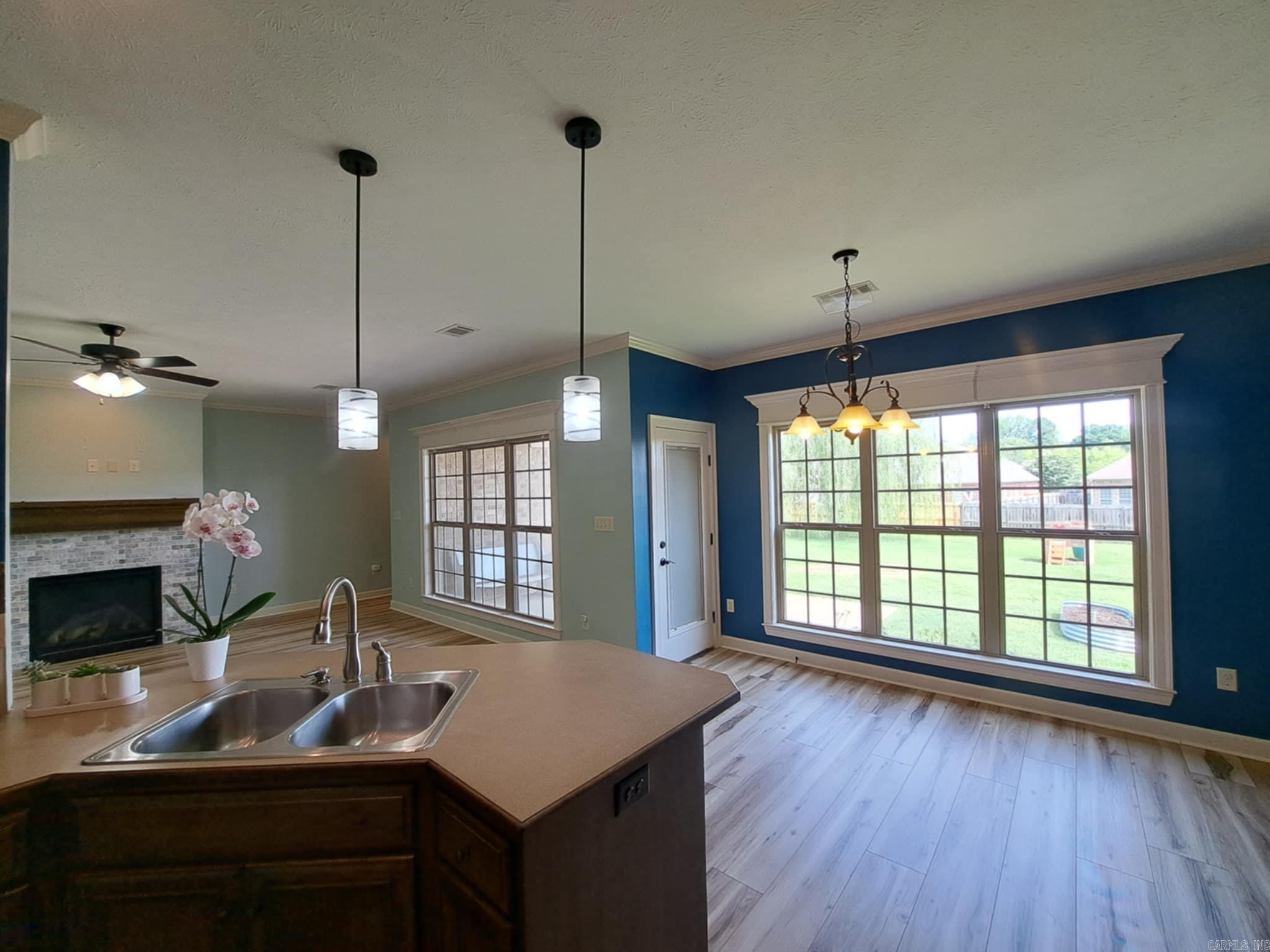 76  Oak Tree  Conway, AR