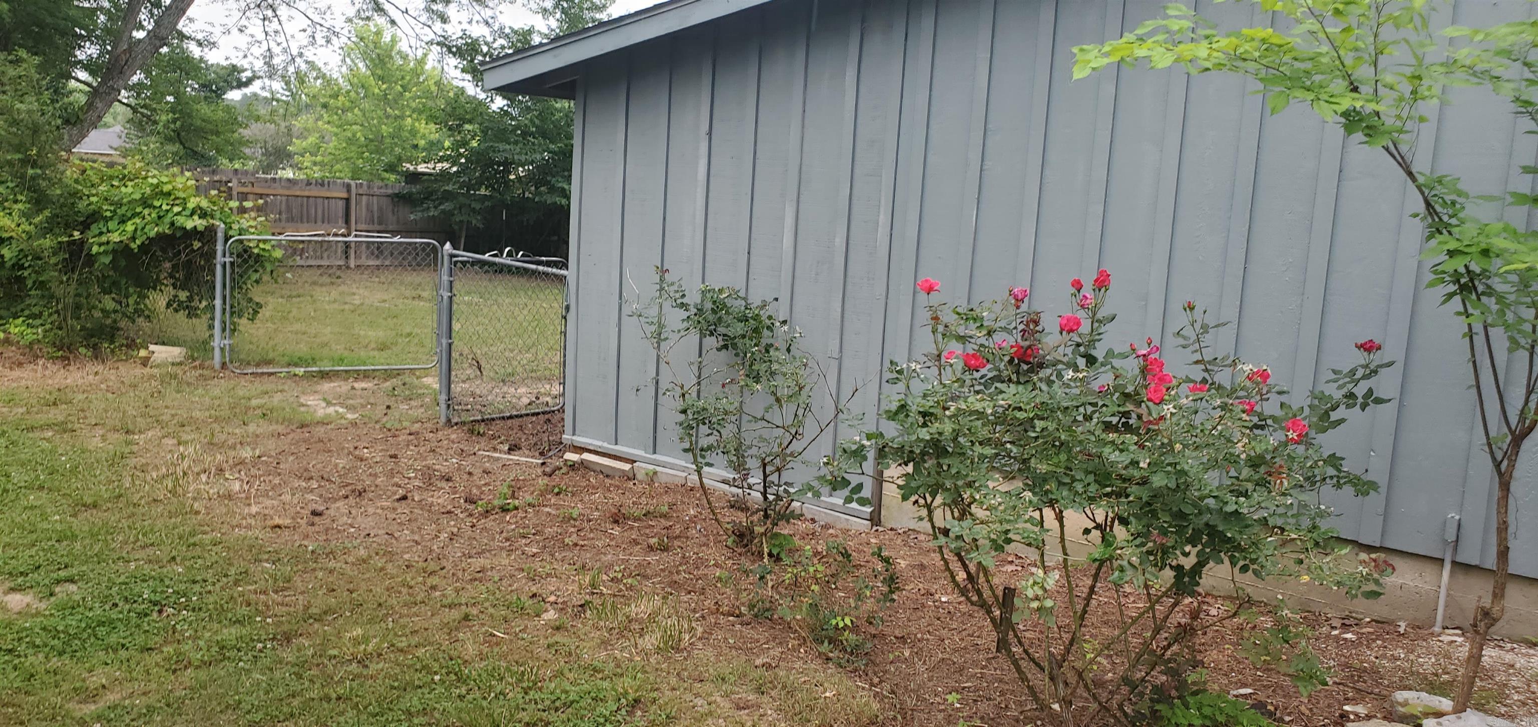 203  Altman Drive  Mountain View, AR