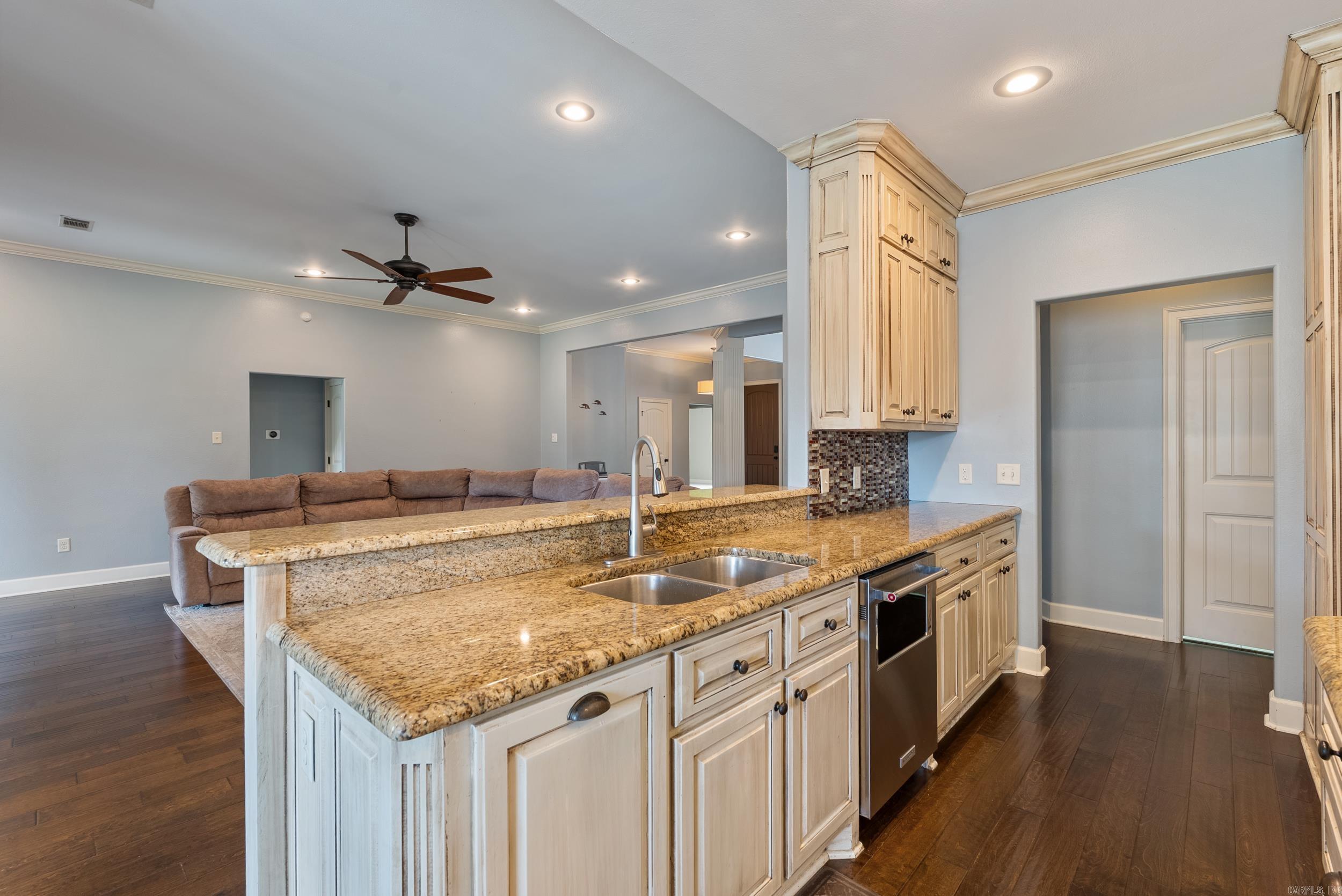 5110  Round Rock  Conway, AR