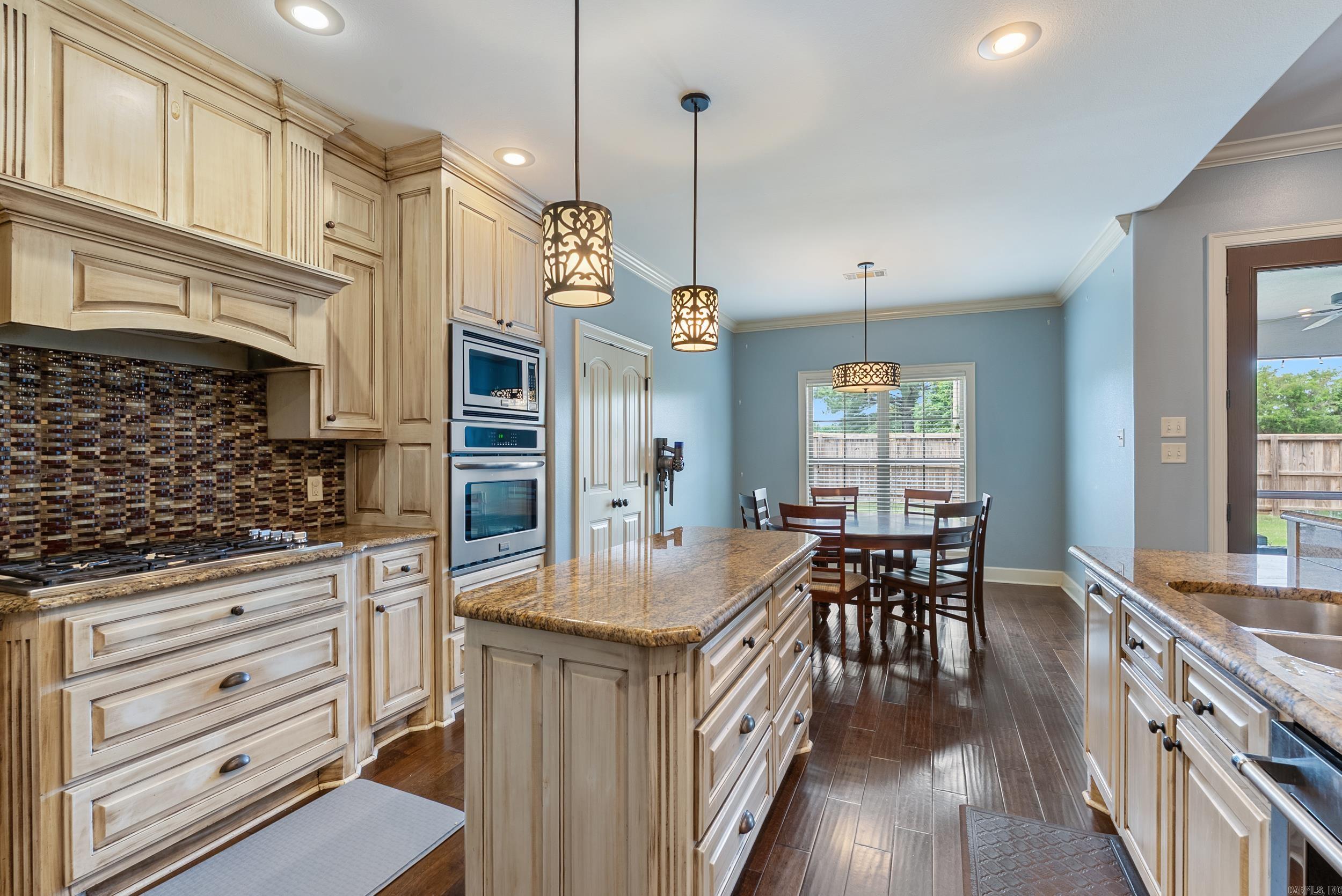 5110  Round Rock  Conway, AR