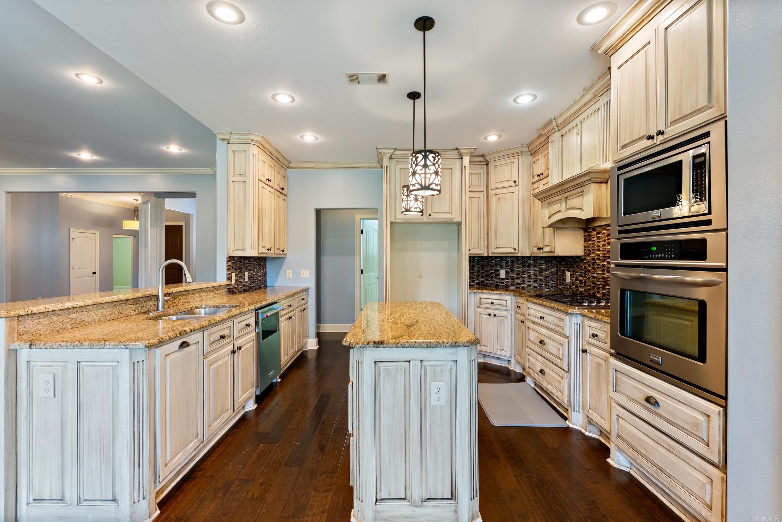 5110 Round Rock Conway, AR 72034