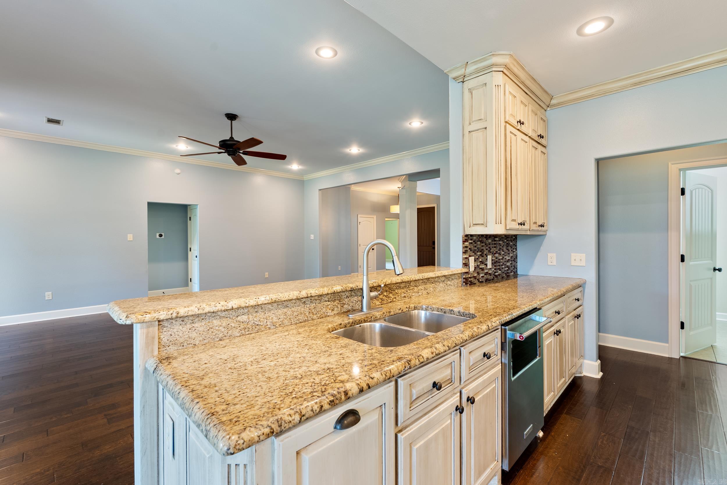 5110 Round Rock Conway, AR 72034