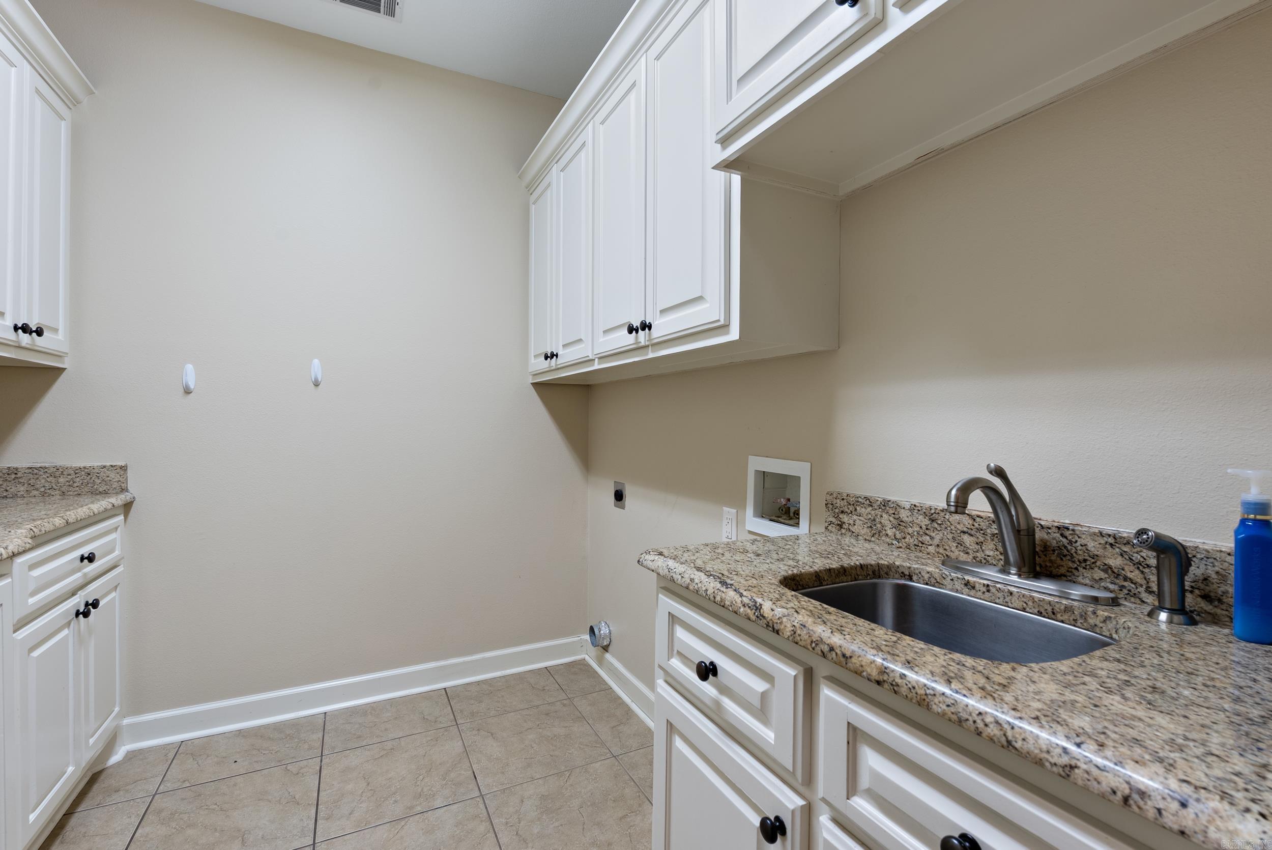 5110 Round Rock Conway, AR 72034