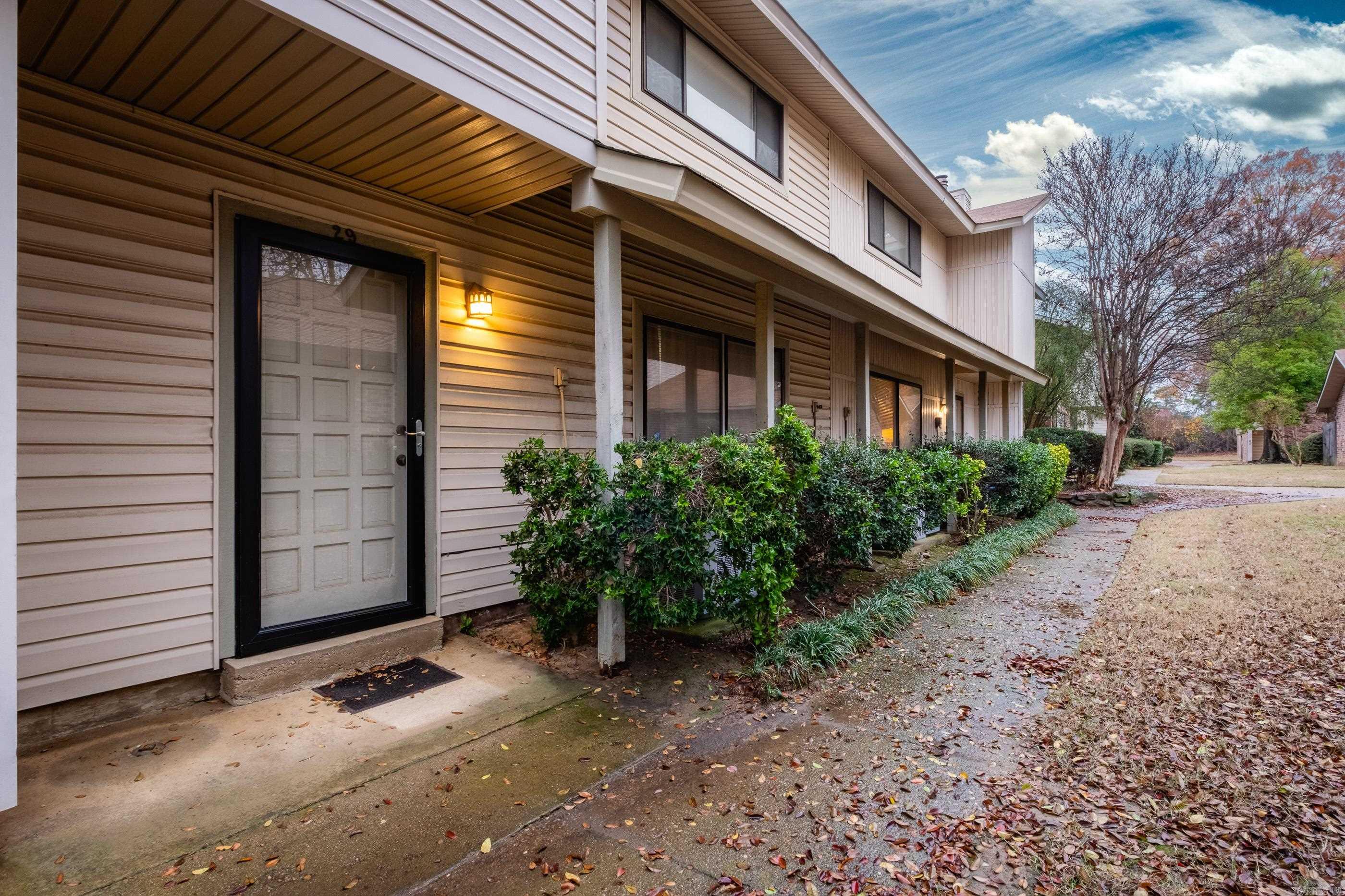 29  Hampshire  Little Rock, AR