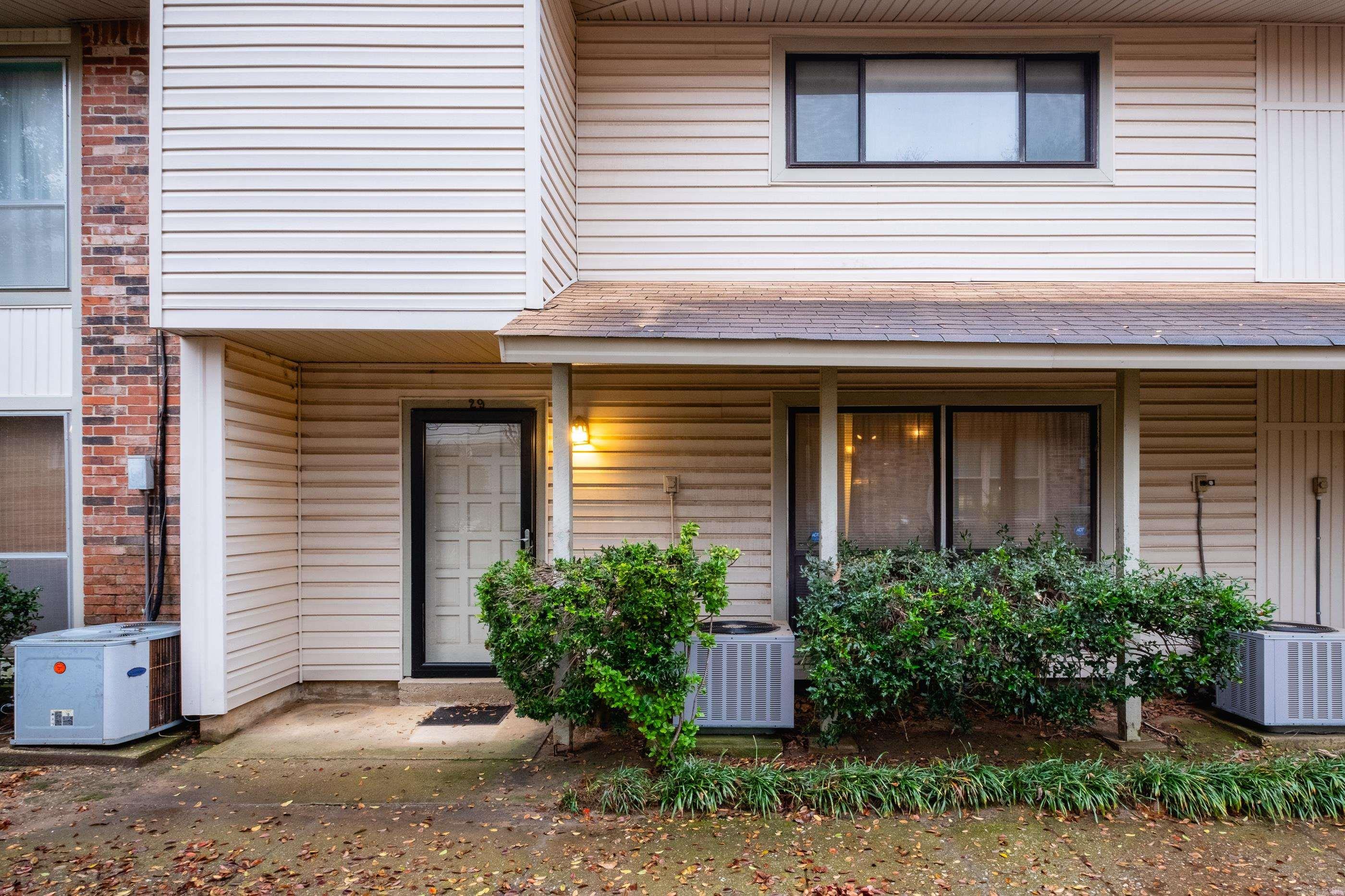 29  Hampshire  Little Rock, AR
