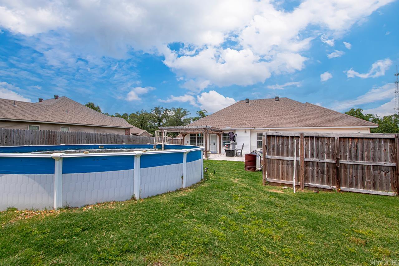 3023  Red Hawk  Alexander, AR
