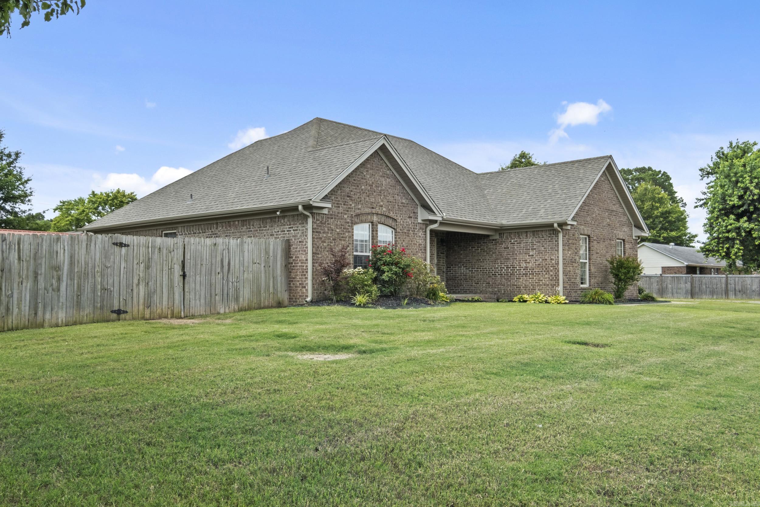 2415  Audley Bolton  Searcy, AR