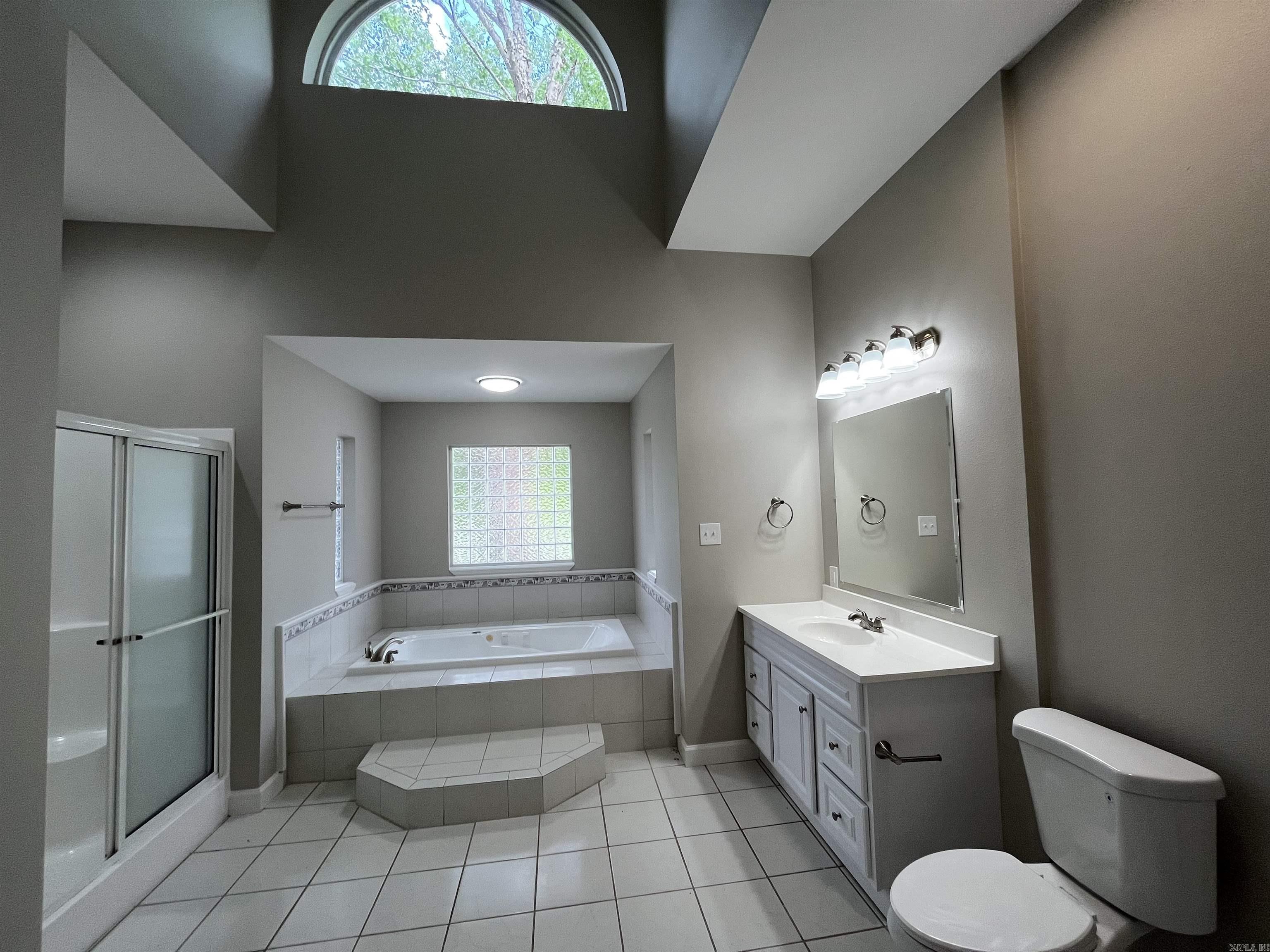 2015  Azalea Dr  Malvern, AR