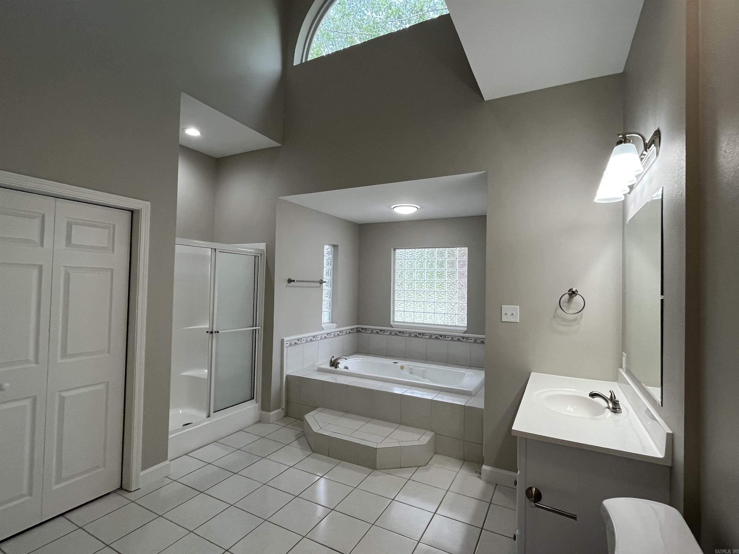 2015  Azalea Dr  Malvern, AR