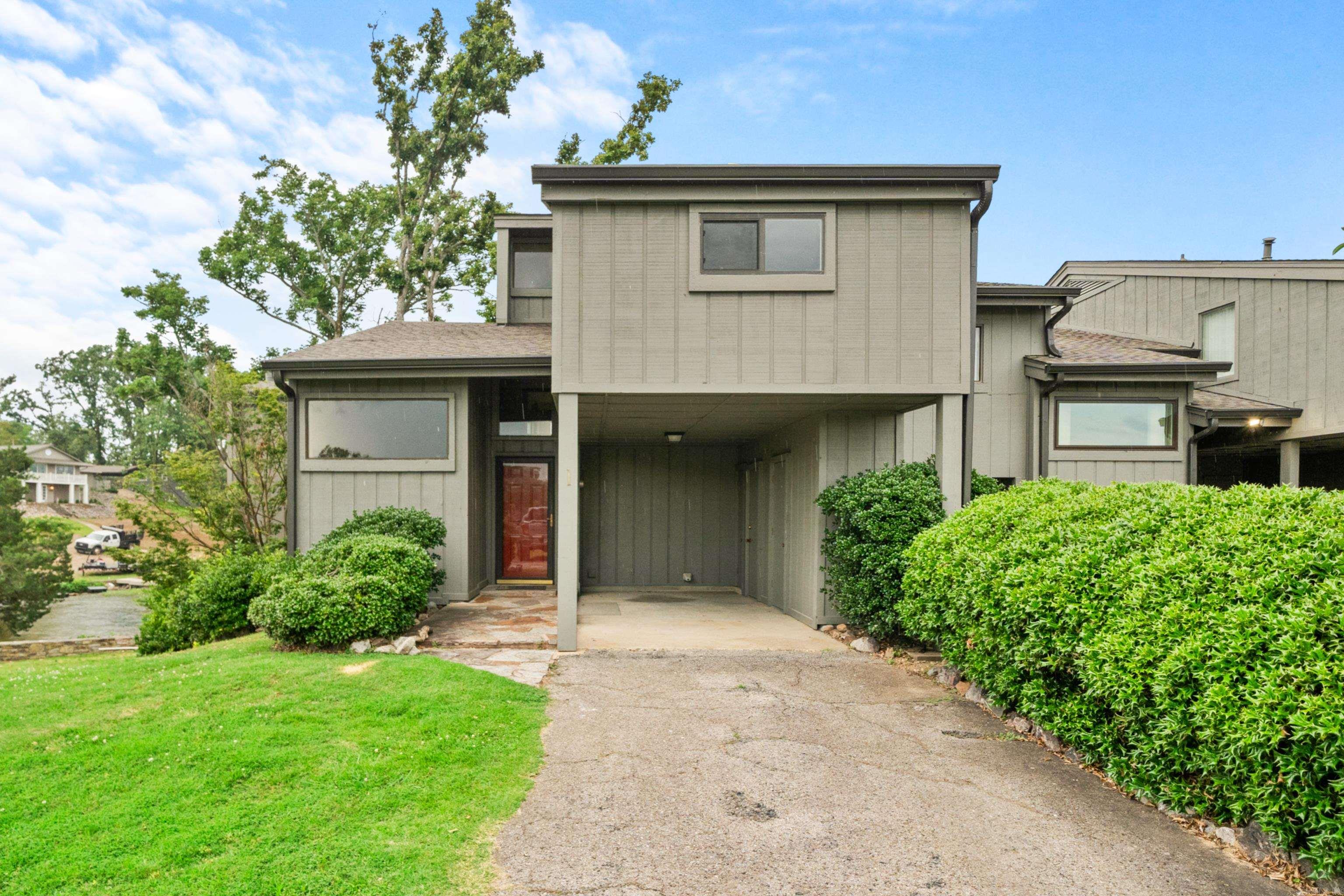 105  Long Island Bay  Hot Springs, AR