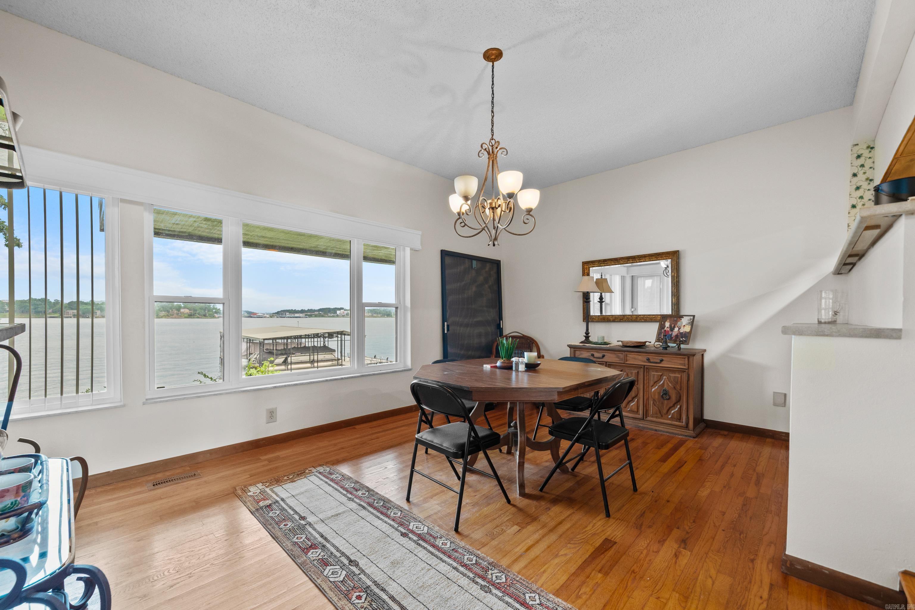 105  Long Island Bay  Hot Springs, AR
