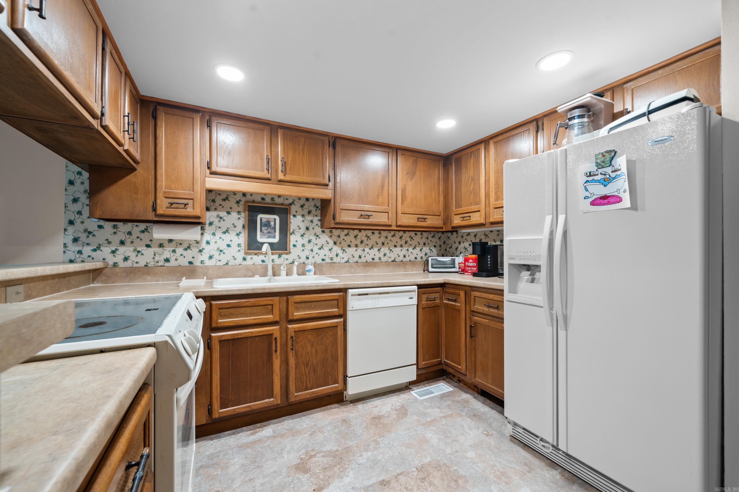 105  Long Island Bay  Hot Springs, AR