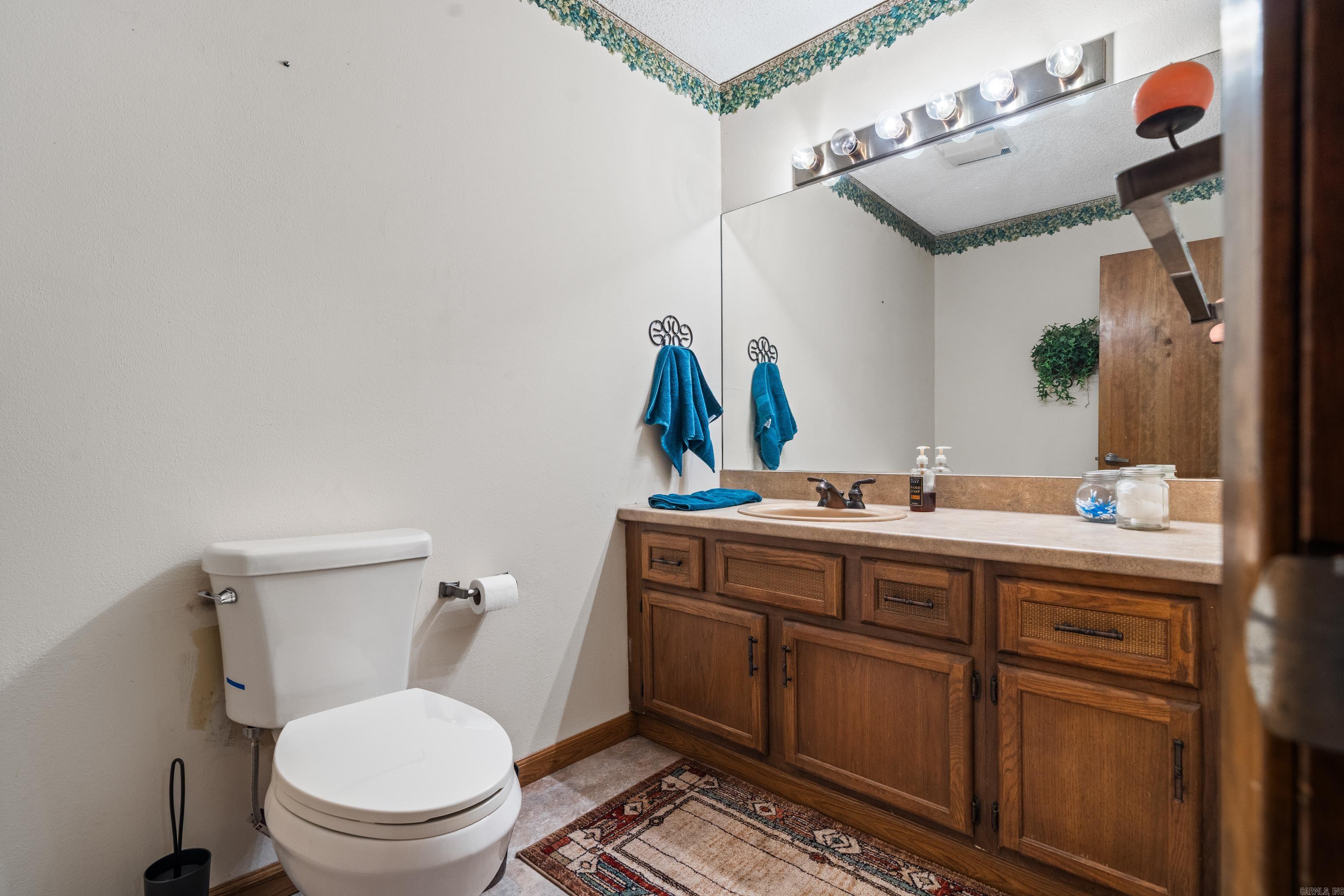 105  Long Island Bay  Hot Springs, AR
