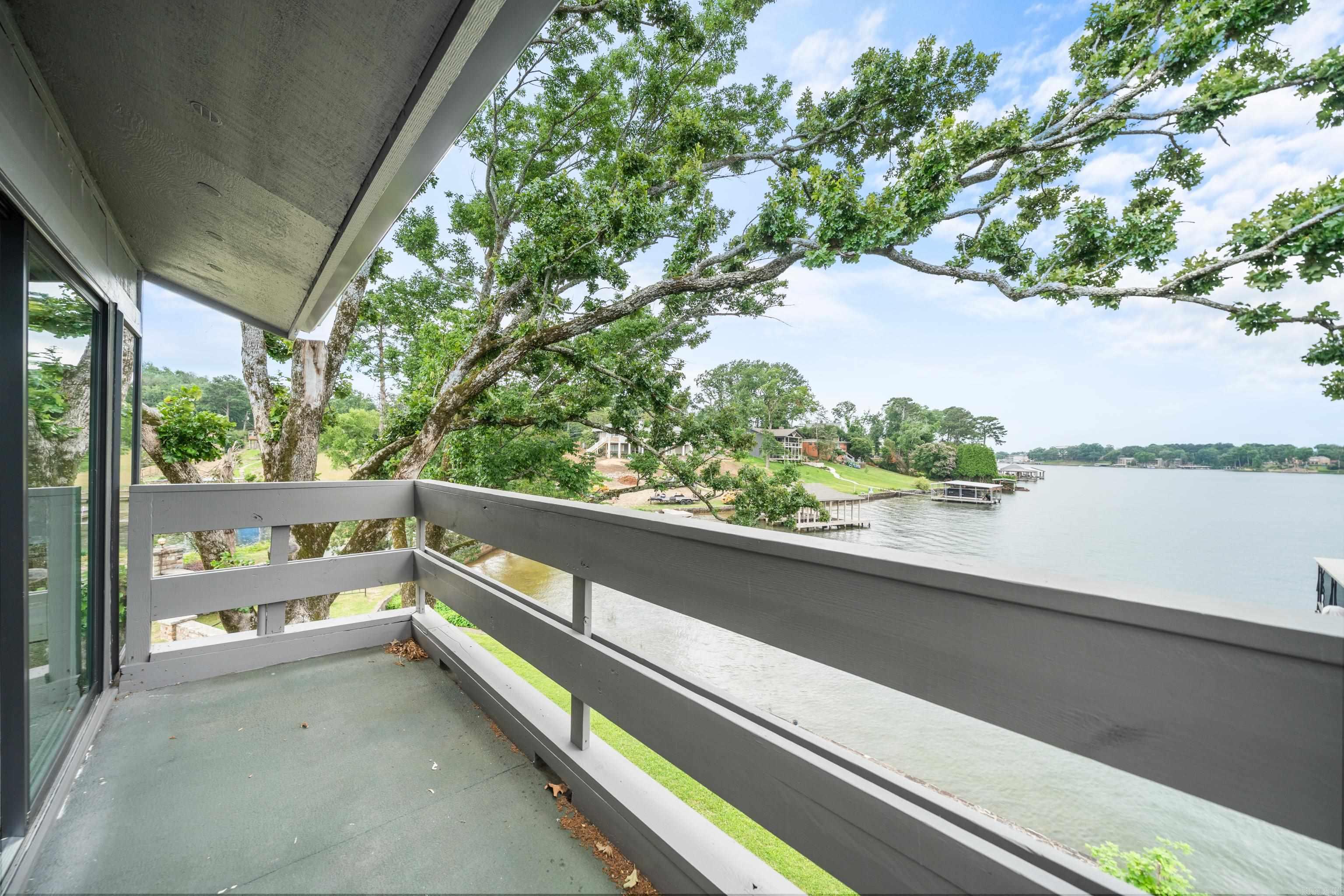 105  Long Island Bay  Hot Springs, AR